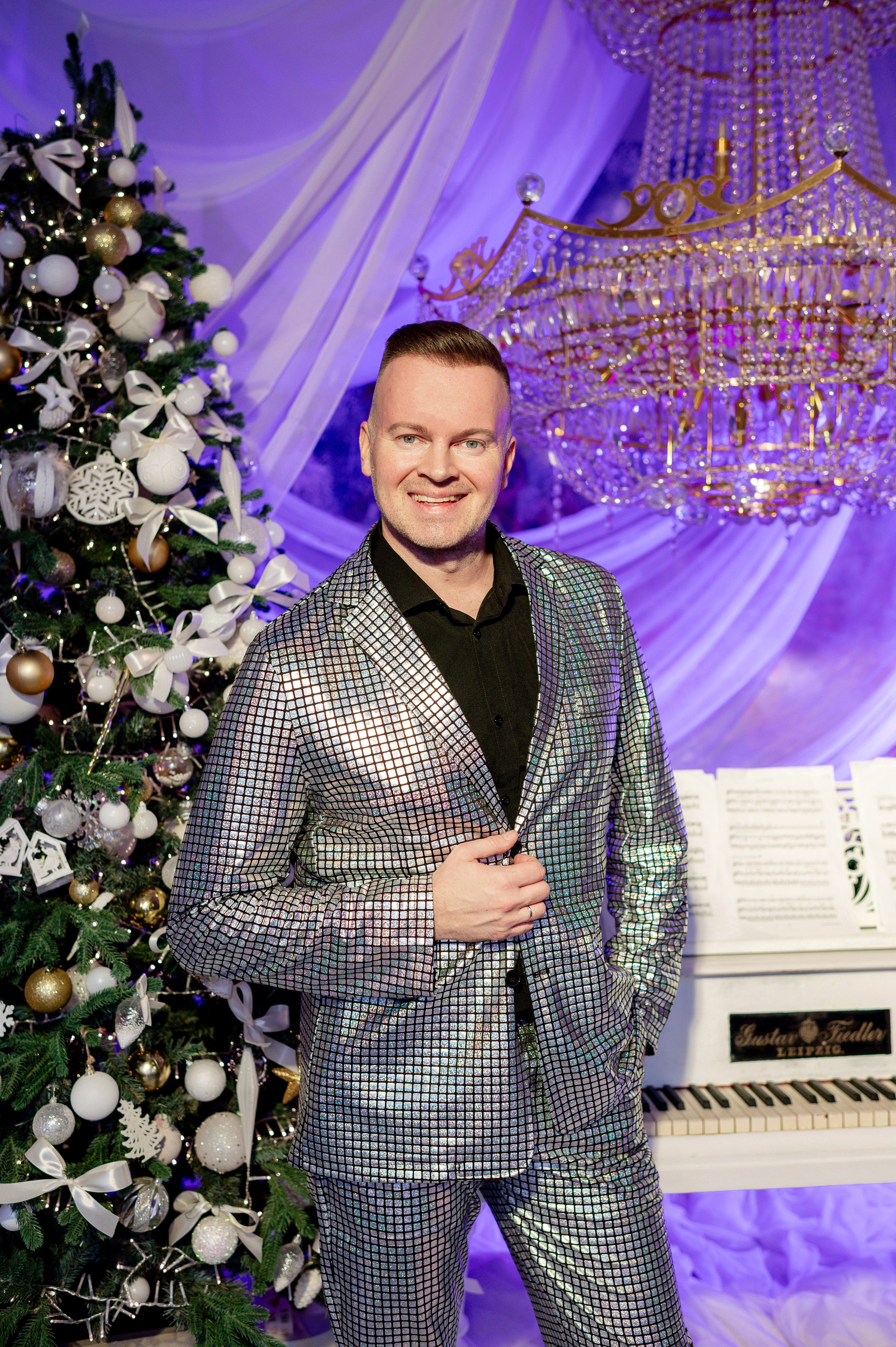 Классика с примесью фиолета. Портретный, семейный и свадебный фотограф в Санкт-Петербурге и в Москве Ширяев Денис