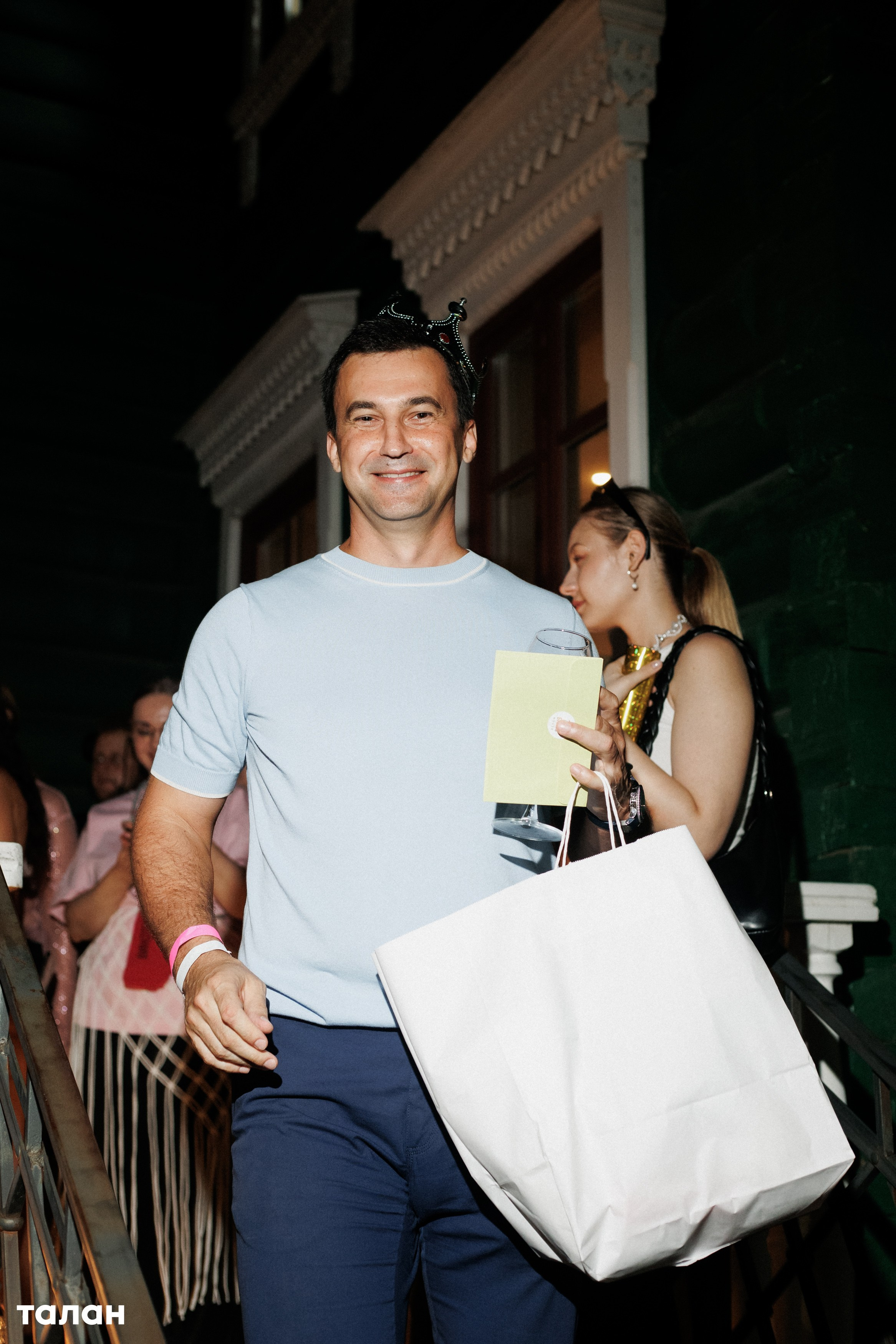 ВИНОТЕКА [бар+магаз] — BIRTHDAY PARTY. СВОИ. ФОТООТЧЕТЫ-СОБЫТИЯ-МЕСТА