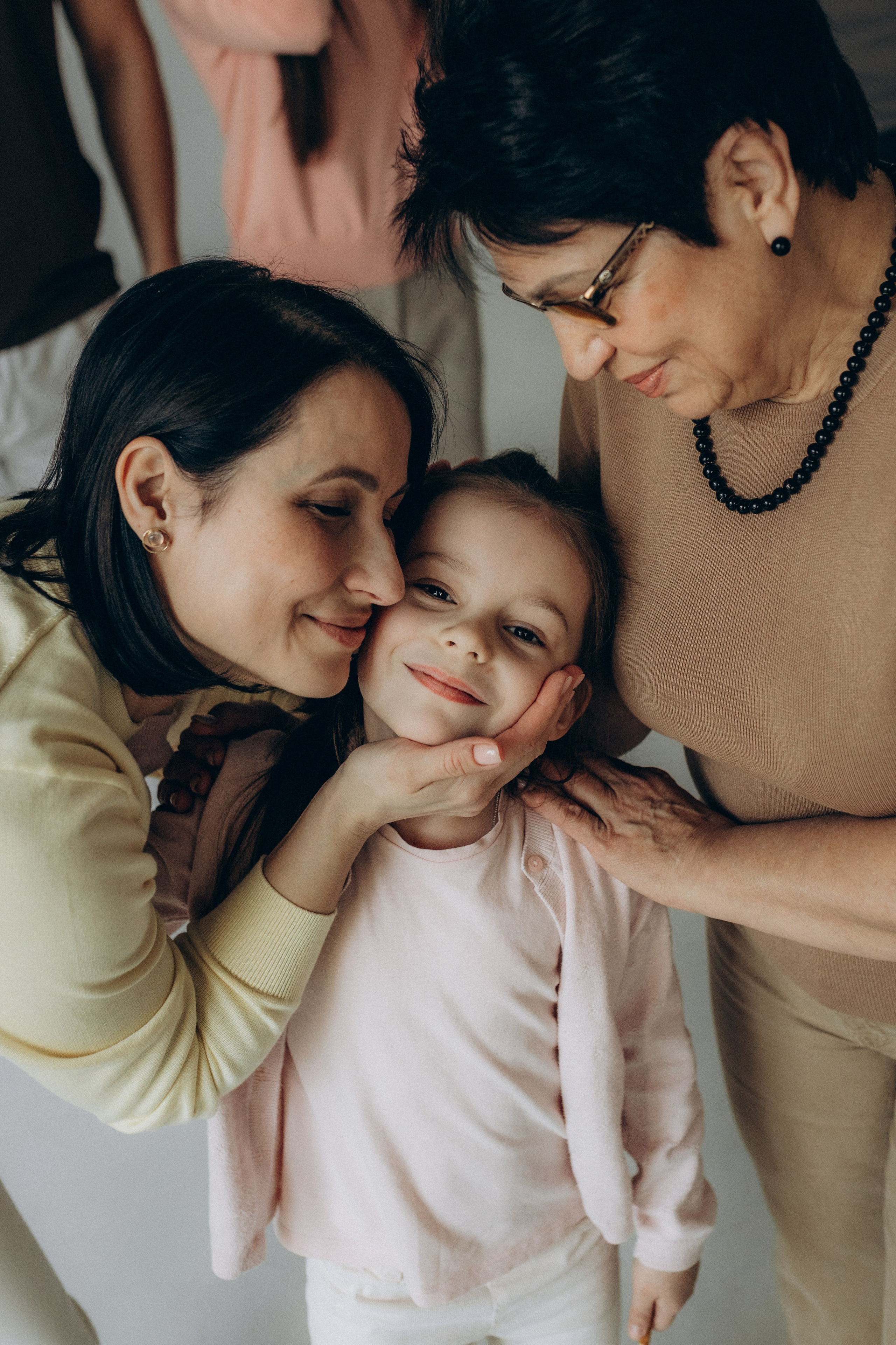 Семейная съёмка на циклораме. Фотограф НОГИНСК, Москва, Анастасия Белая