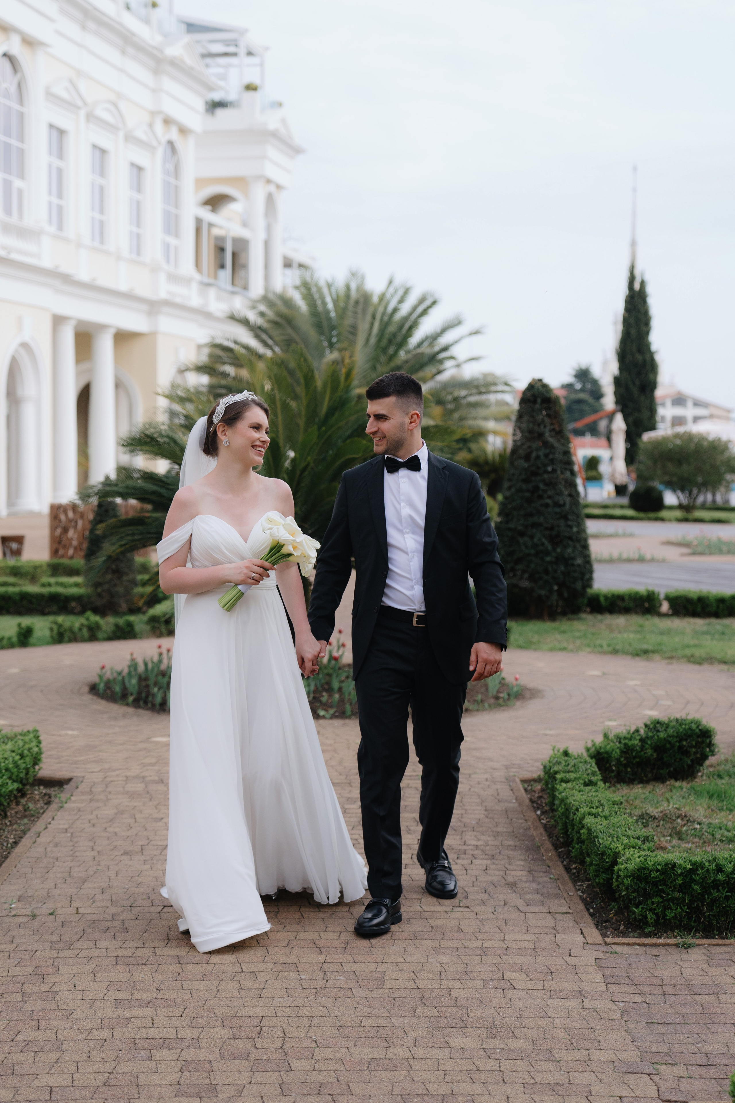 Свадебная фотосессия в Сочи. Свадебный фотограф в Сочи и Адлере — Фотосессии на море и в горах | Виктор Рогулев