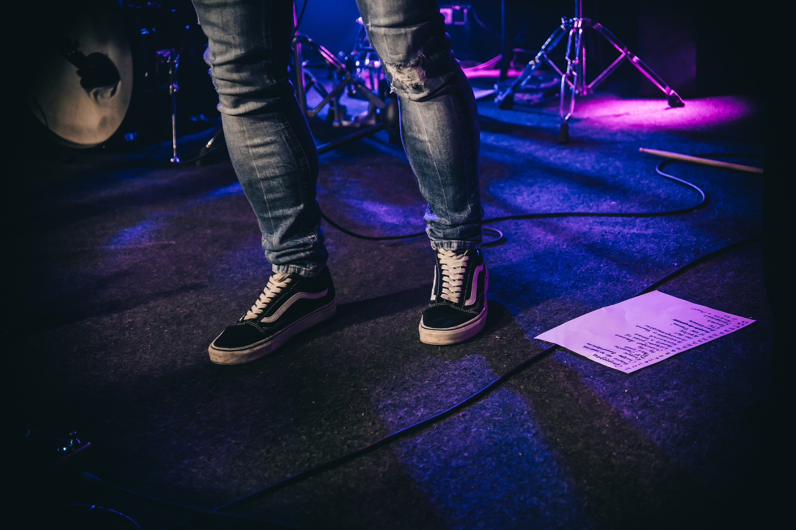 Потомучто. Красноярск, 28.02.2025, бар 64/6. Фотограф Регина Крикунова г. Красноярск