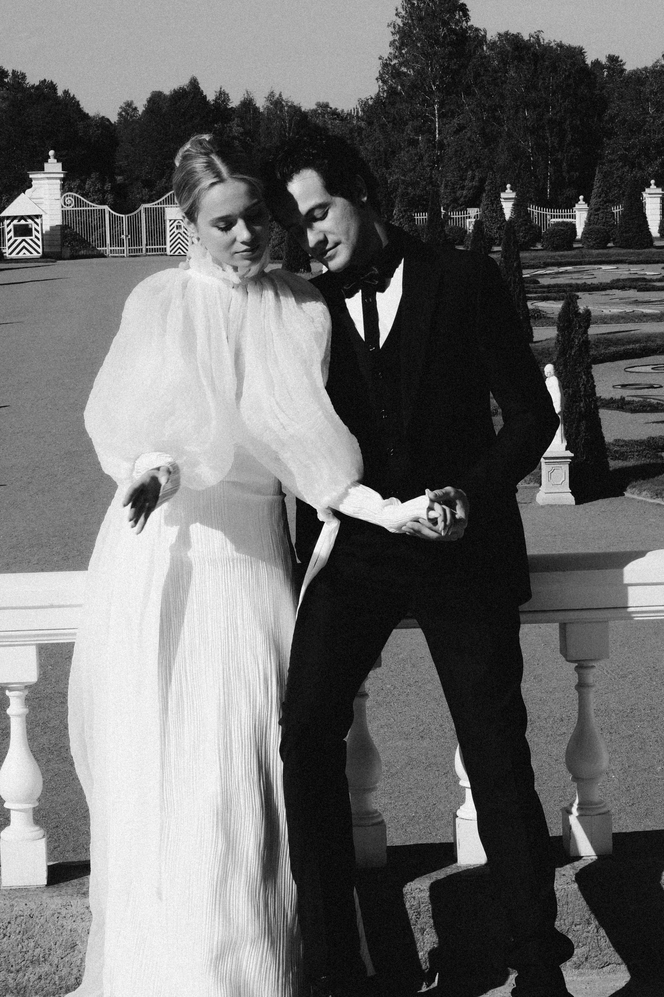 СВАДЕБНАЯ СЬЕМКА В ПАРКЕ ОРАНИЕНБАУМ. Профессиональный фотограф, Санкт-Петербург — Виктория Богомолова