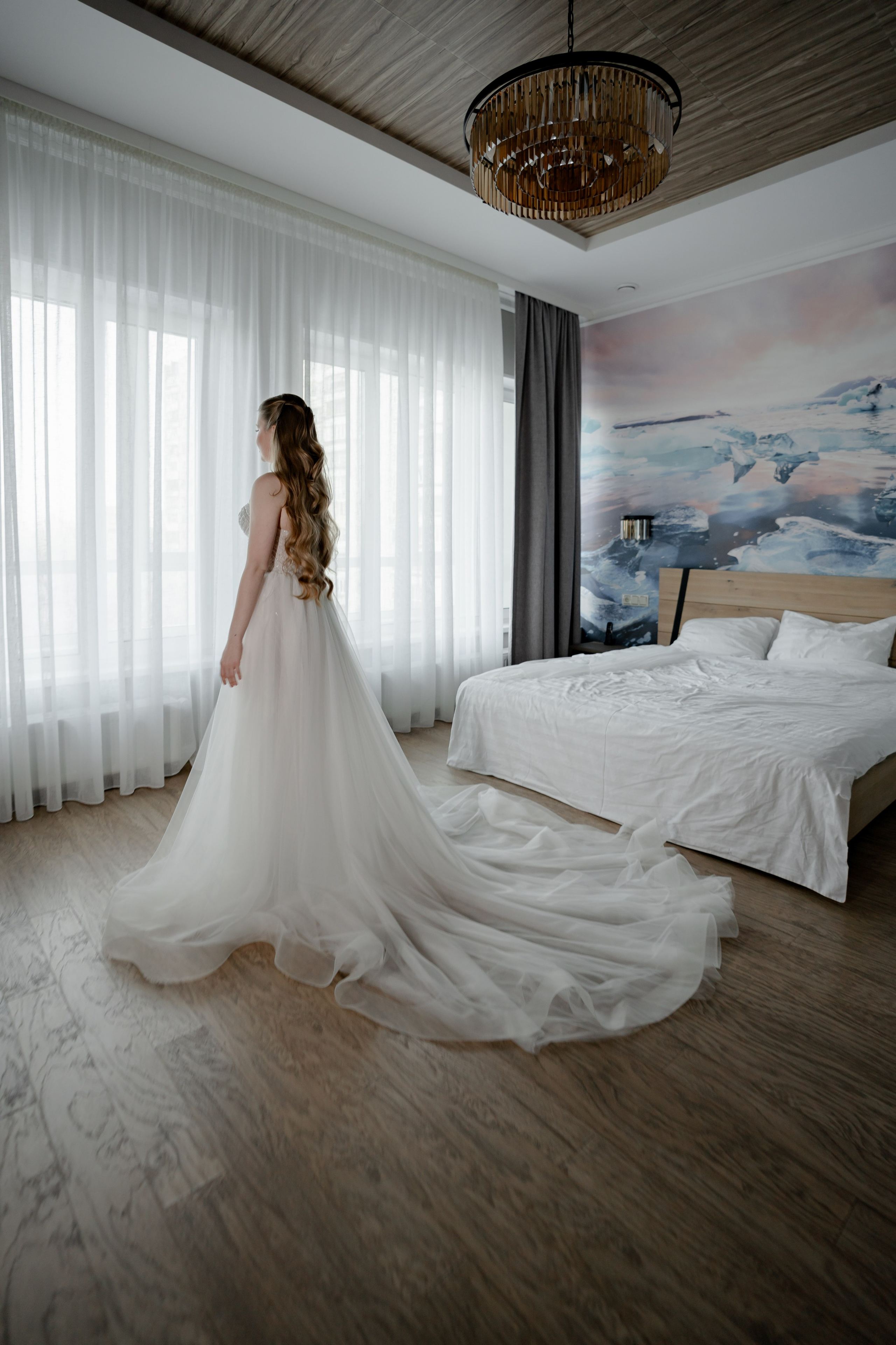 СВАДЕБНАЯ СЬЕМКА СБОРОВ В ОТЕЛЕ И ВЫЕЗД НА ЦЕРЕМОНИЮ (СНЯТО В СИБИРЕ В НИЖНЕВАРТОВСКЕ)М. Профессиональный фотограф, Санкт-Петербург — Виктория Богомолова