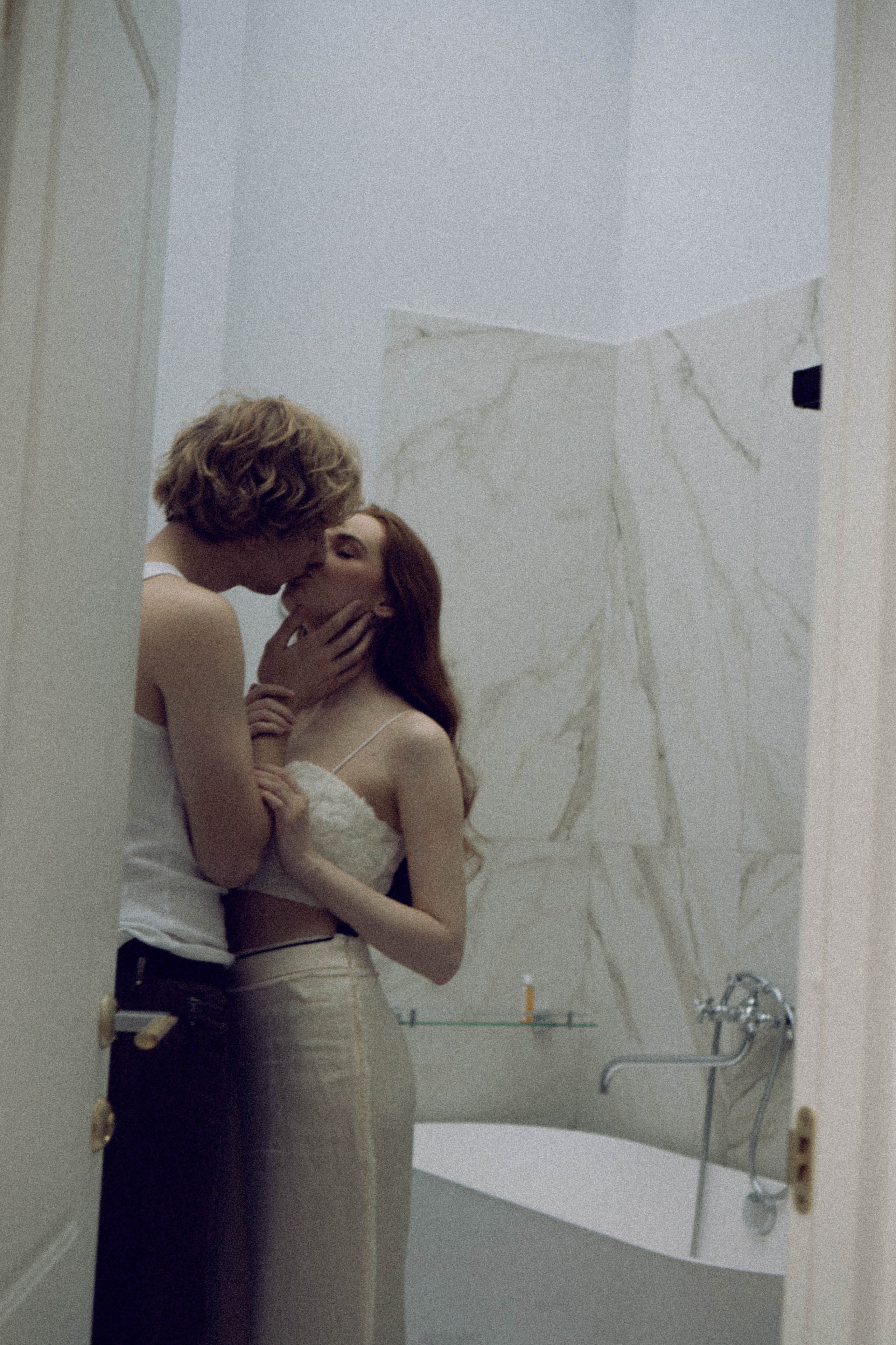 СВАДЕБНАЯ СЬЕМКА В ОТЕЛЕ. СБОРЫ ЖЕНИХА И НЕВЕСТЫ И ТАКЖЕ ТОР И ПОДГОТОВКА К ПРОГУЛКЕ. Профессиональный фотограф, Санкт-Петербург — Виктория Богомолова