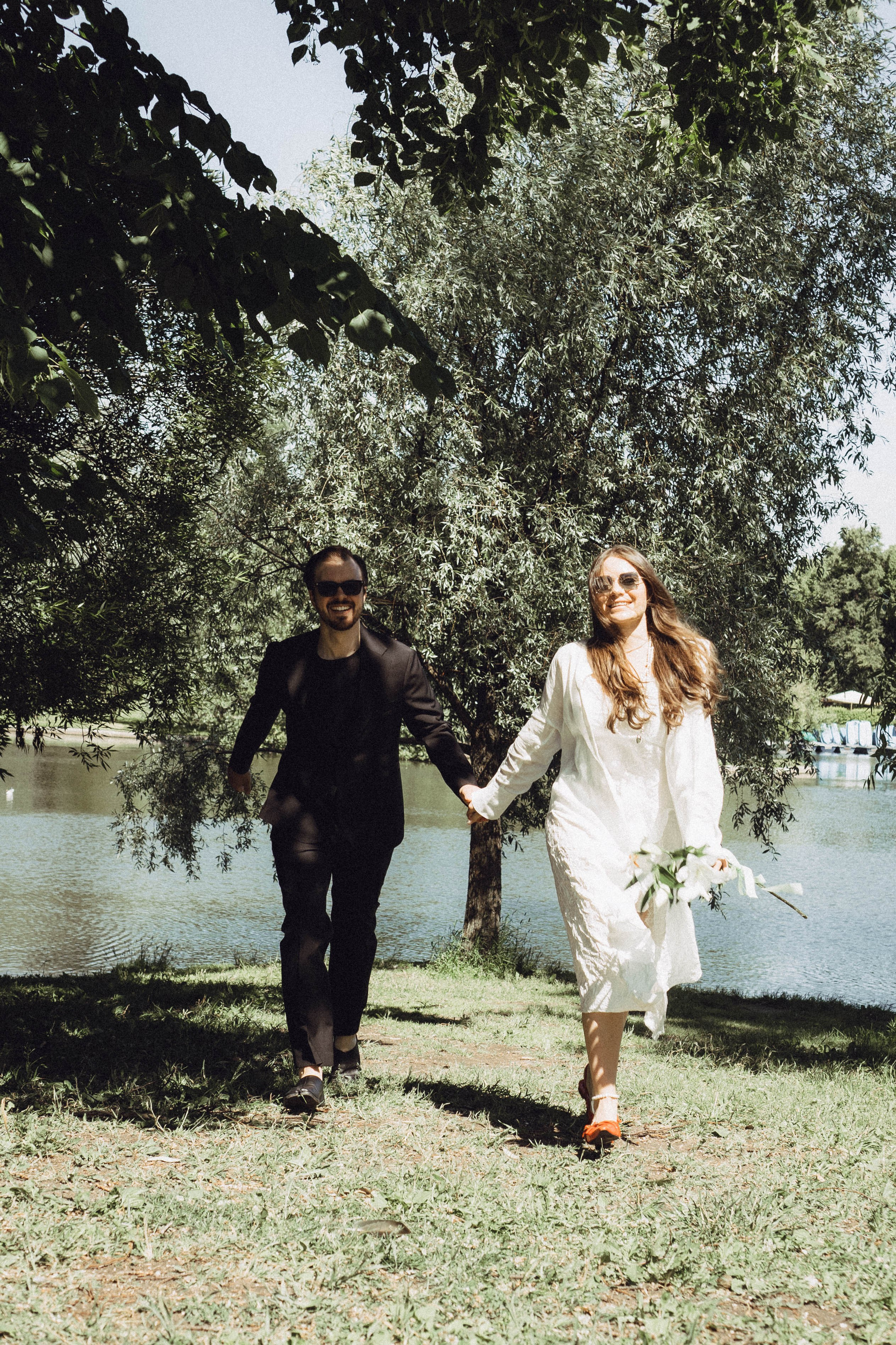 СВАДЕБНАЯ СЬЕМКА В ПАРКЕ ПОБЕДЫ И ПРОГУЛКА ПО МОСКОВСКОМУ ПРОСПЕКТУ. Профессиональный фотограф, Санкт-Петербург — Виктория Богомолова