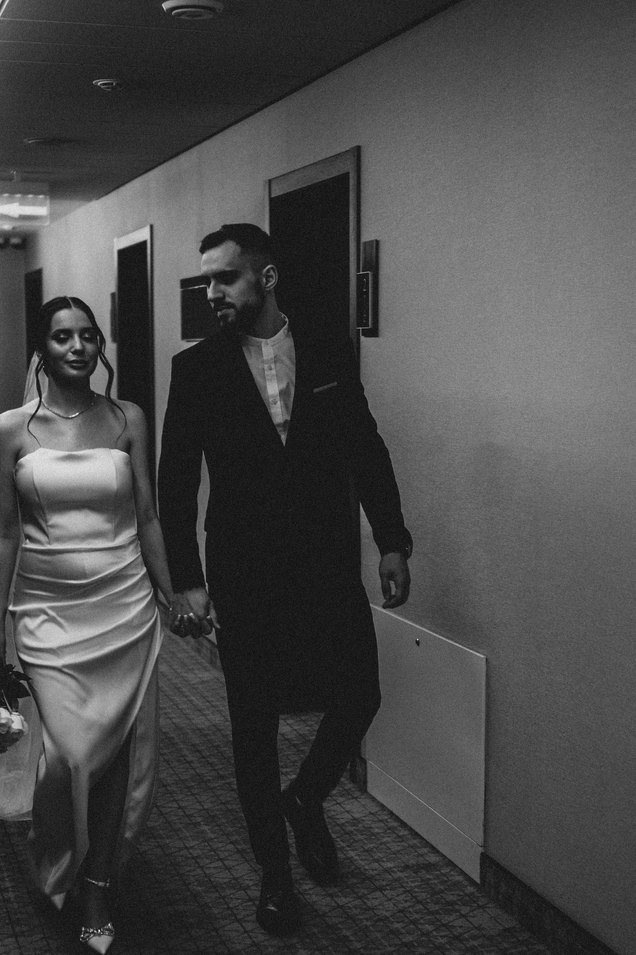 СВАДЕБНАЯ СЬЕМКА СБОРОВ ЖЕНИХА И НЕВЕСТЫ В ОТЕЛЕ И ТАКЖЕ ФОТОСЕССИИЯ В ОТЕЛЕЕ МЕГАПОЛИС БРЯНСК. Профессиональный фотограф, Санкт-Петербург — Виктория Богомолова