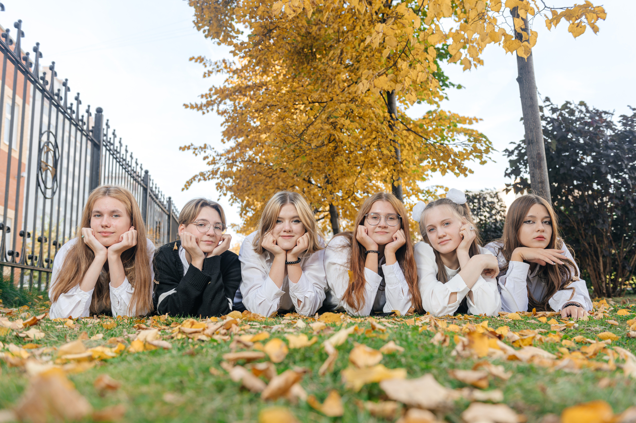 Групповая школьная фотография