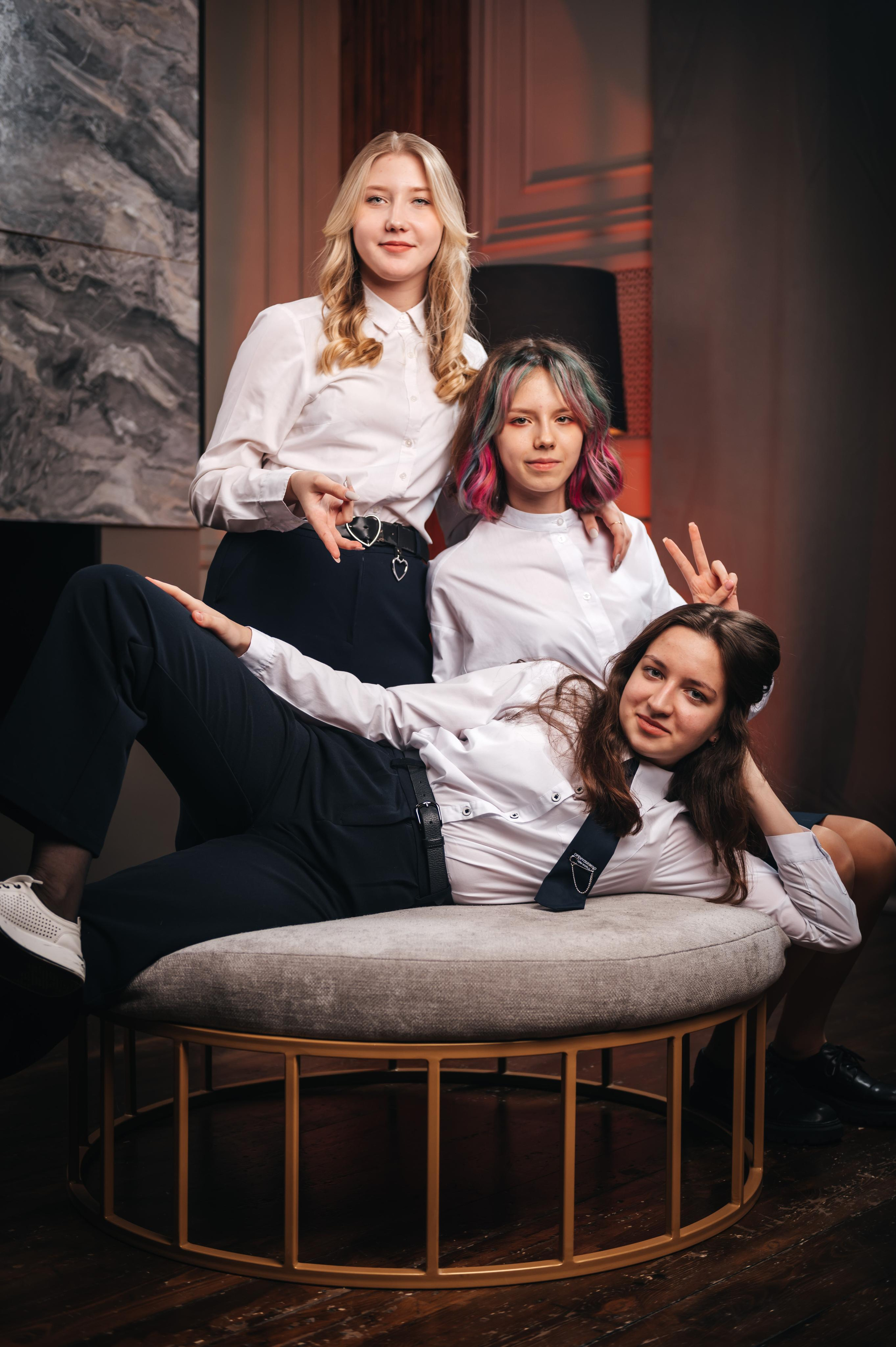 Старшие классы. Современные выпускные альбомы в Новосибирске