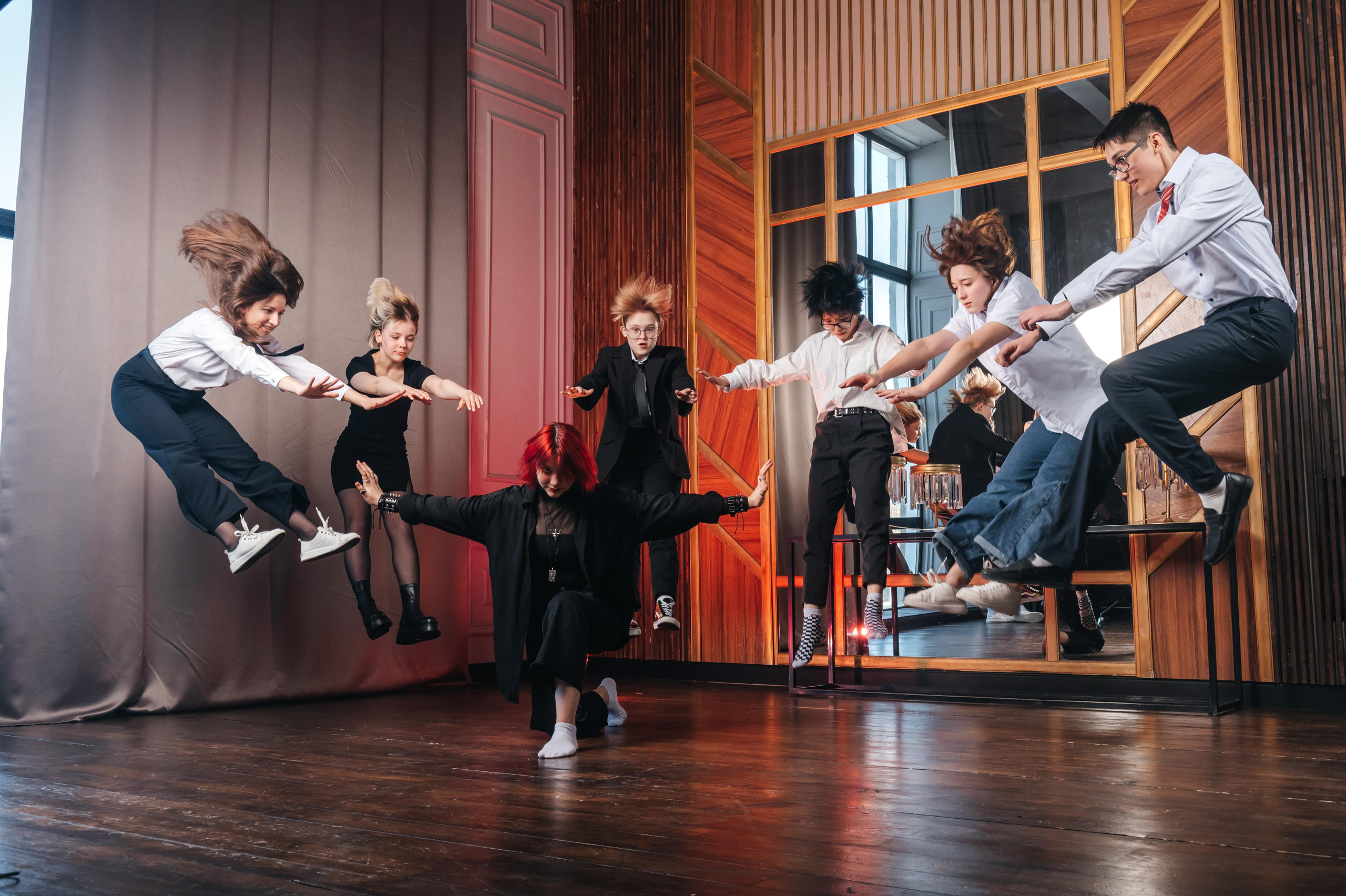 Старшие классы. Современные выпускные альбомы в Новосибирске