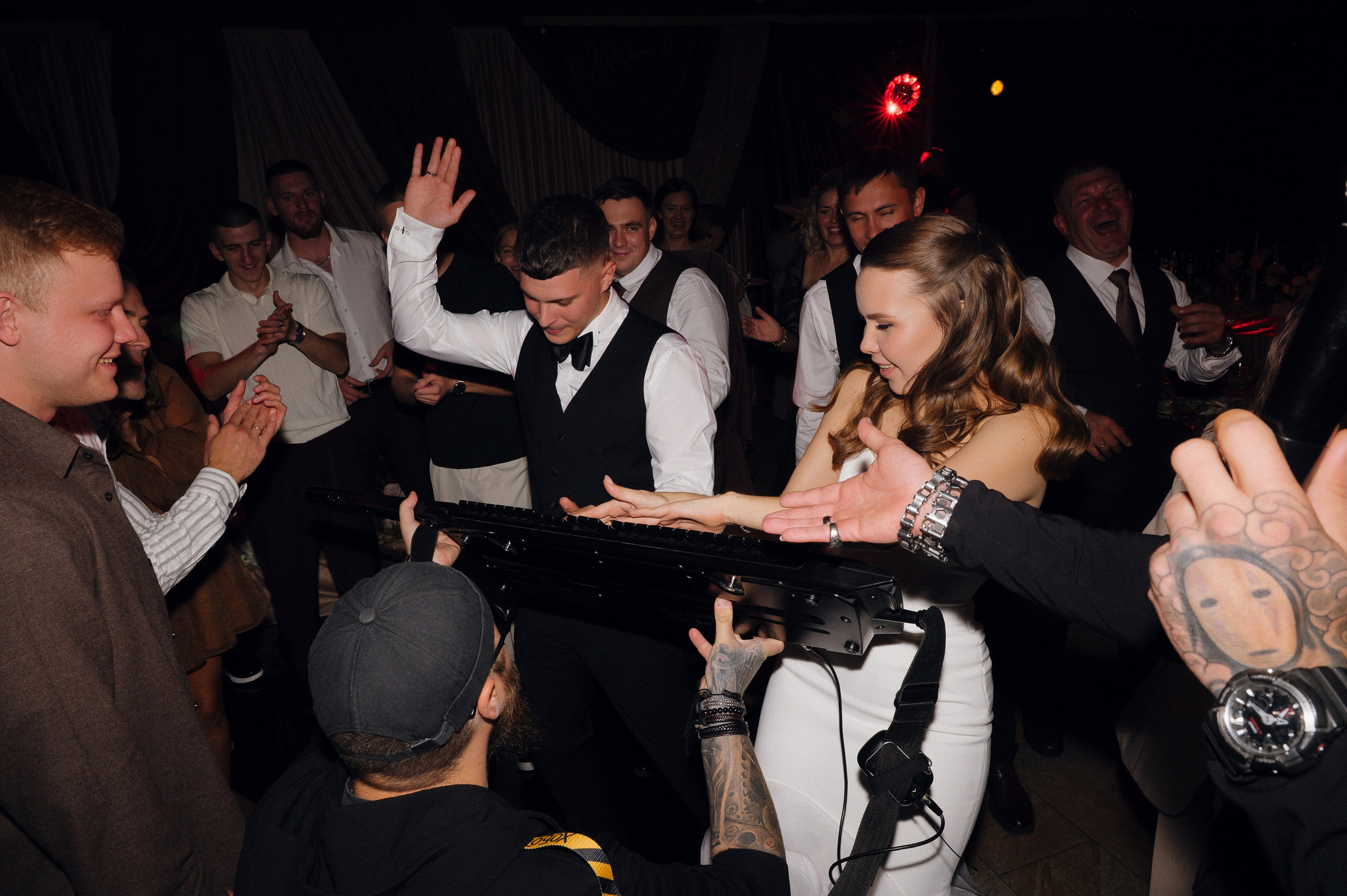 Денис и Света. Свадебный фотограф и видеограф