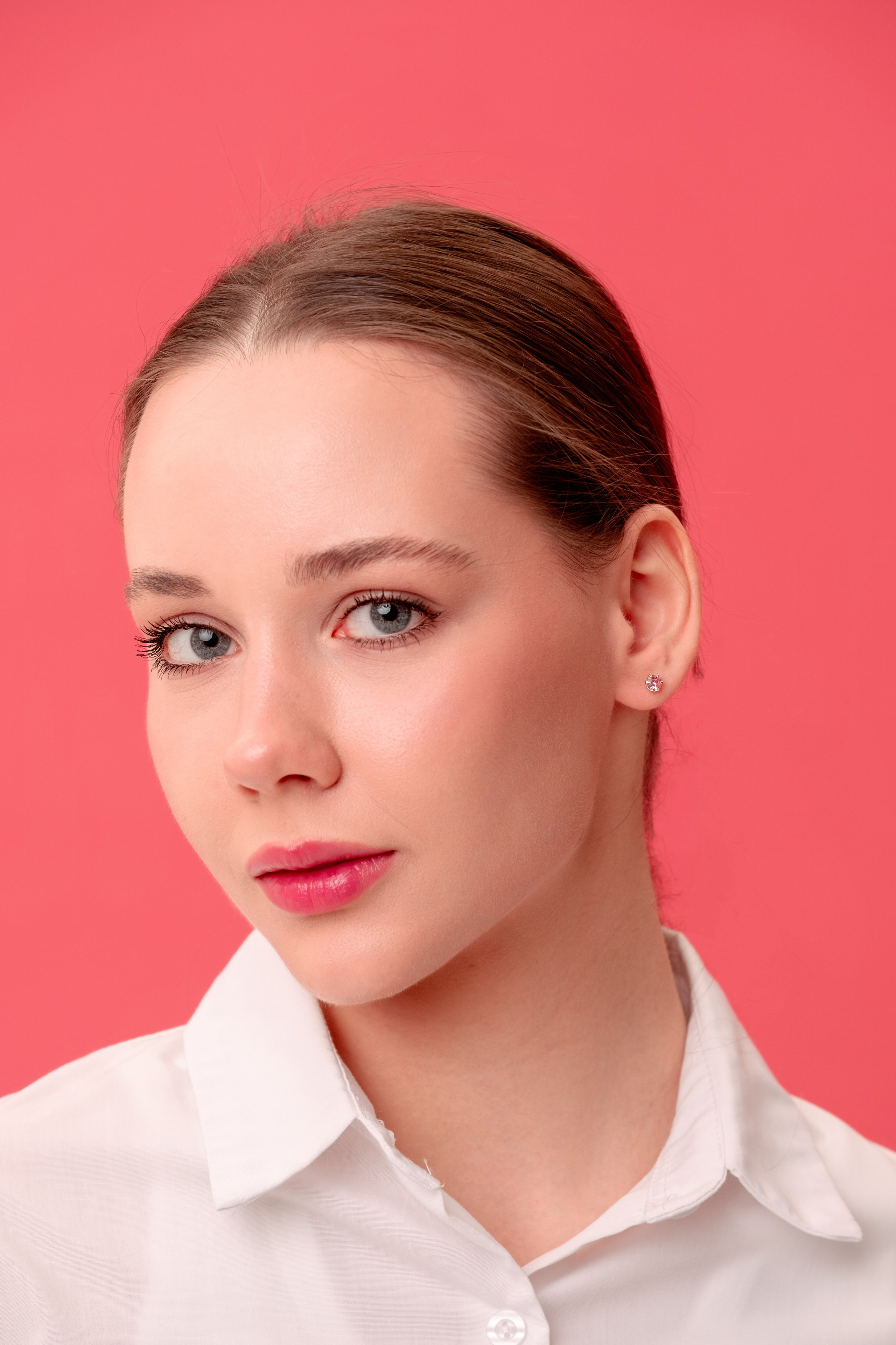 Съемка украшений на озон, вальдберис и ламода в Санкт-Петербурге. Фотосессия для маркетплейсов