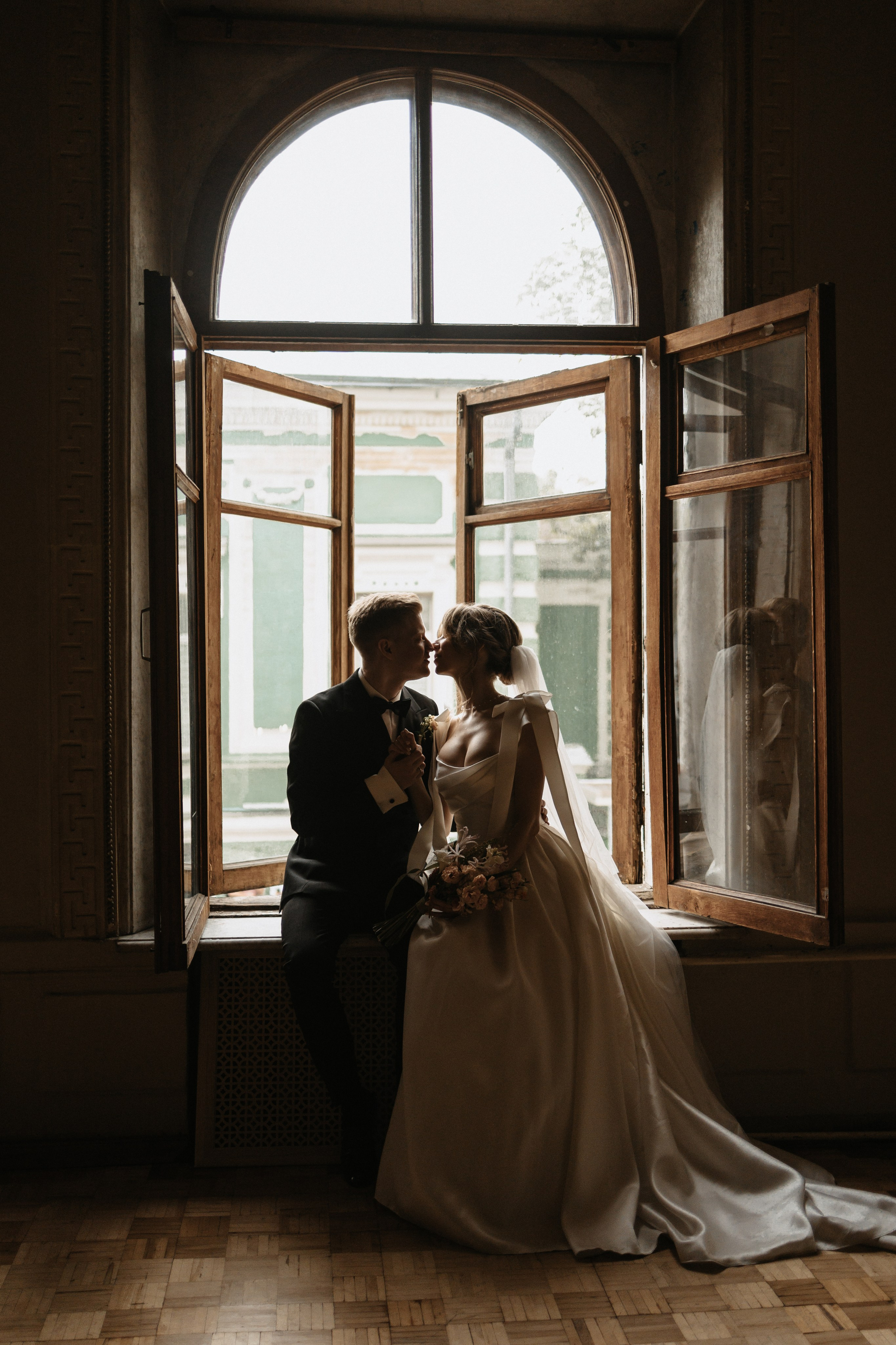 Илья и Ксюша (2024). Свадебный и семейный фотограф в Москве Яна Шувалова