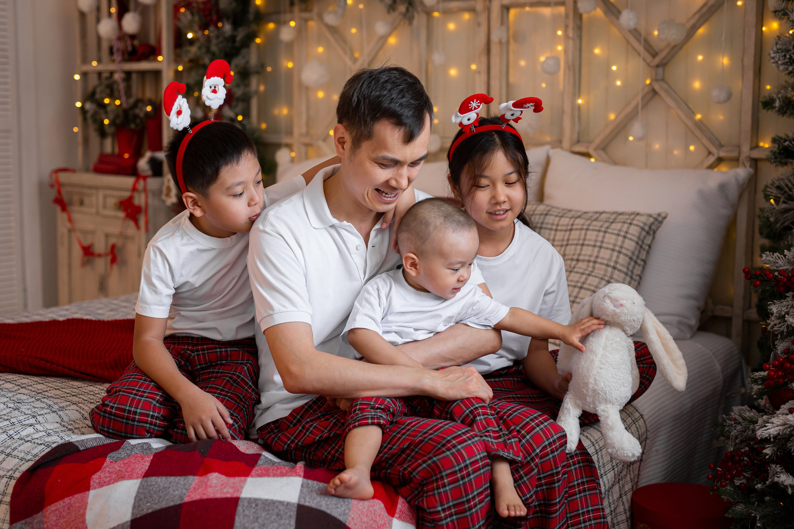 Новогодняя фотосессия в студии. Семейный фотограф Алёна Шаталова