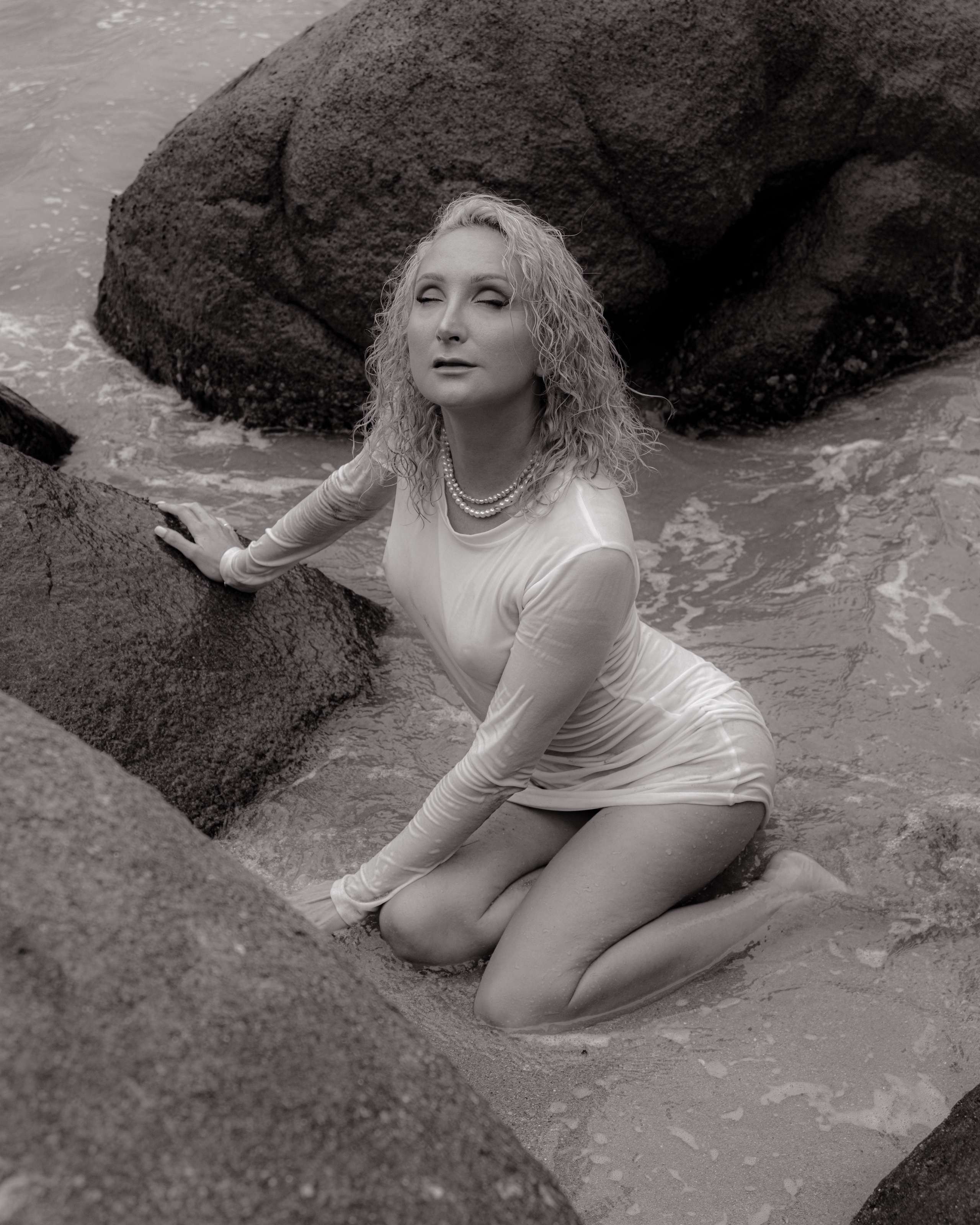 Location "Rock Garden". Portrait photographer Nha Trang | Julia Meshanina