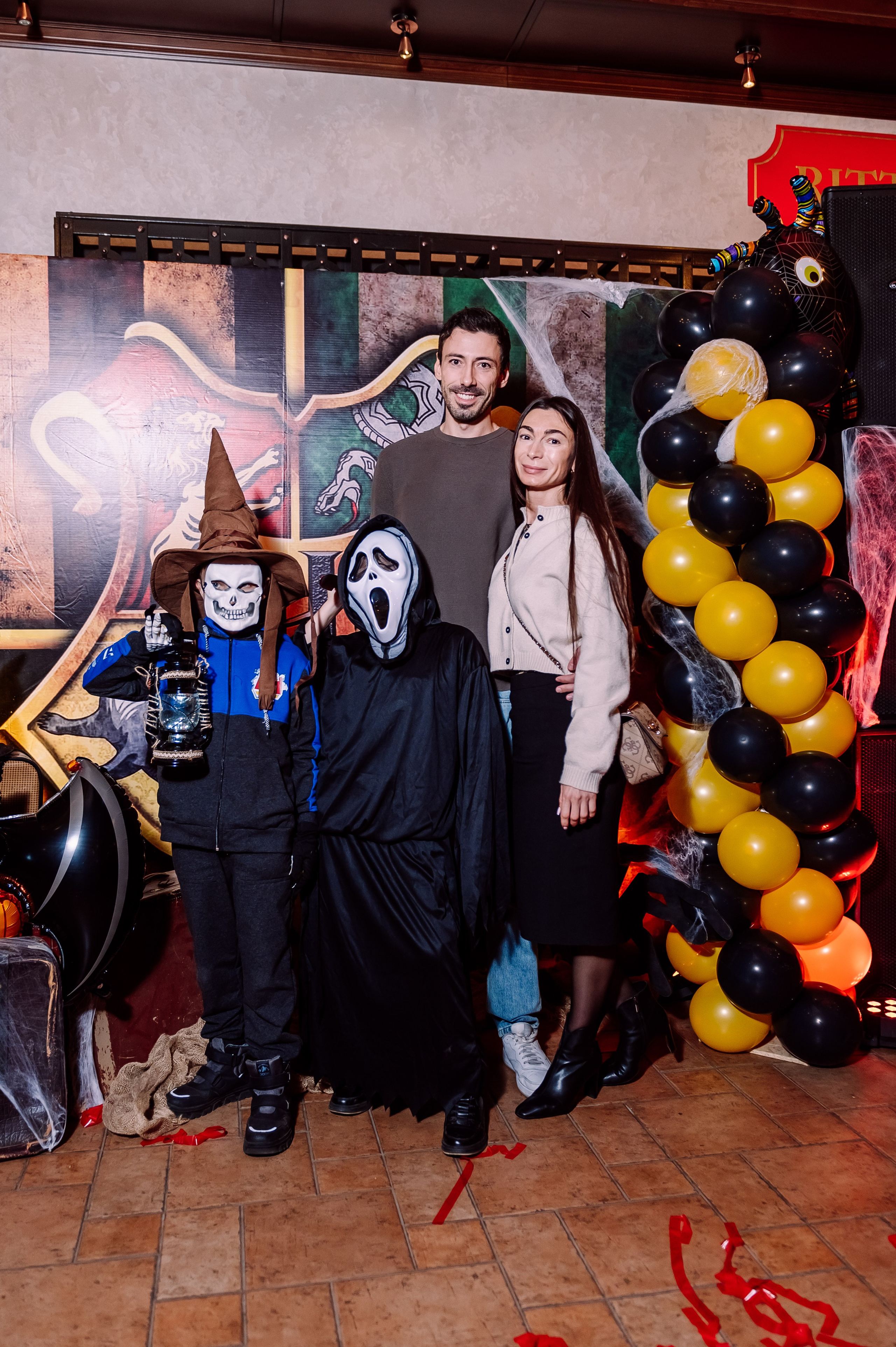 Хэллоуинские Приключения в Хофброй от ДетиСказка42. Детский фотограф, семейный фотограф и репортажи в Кемерово