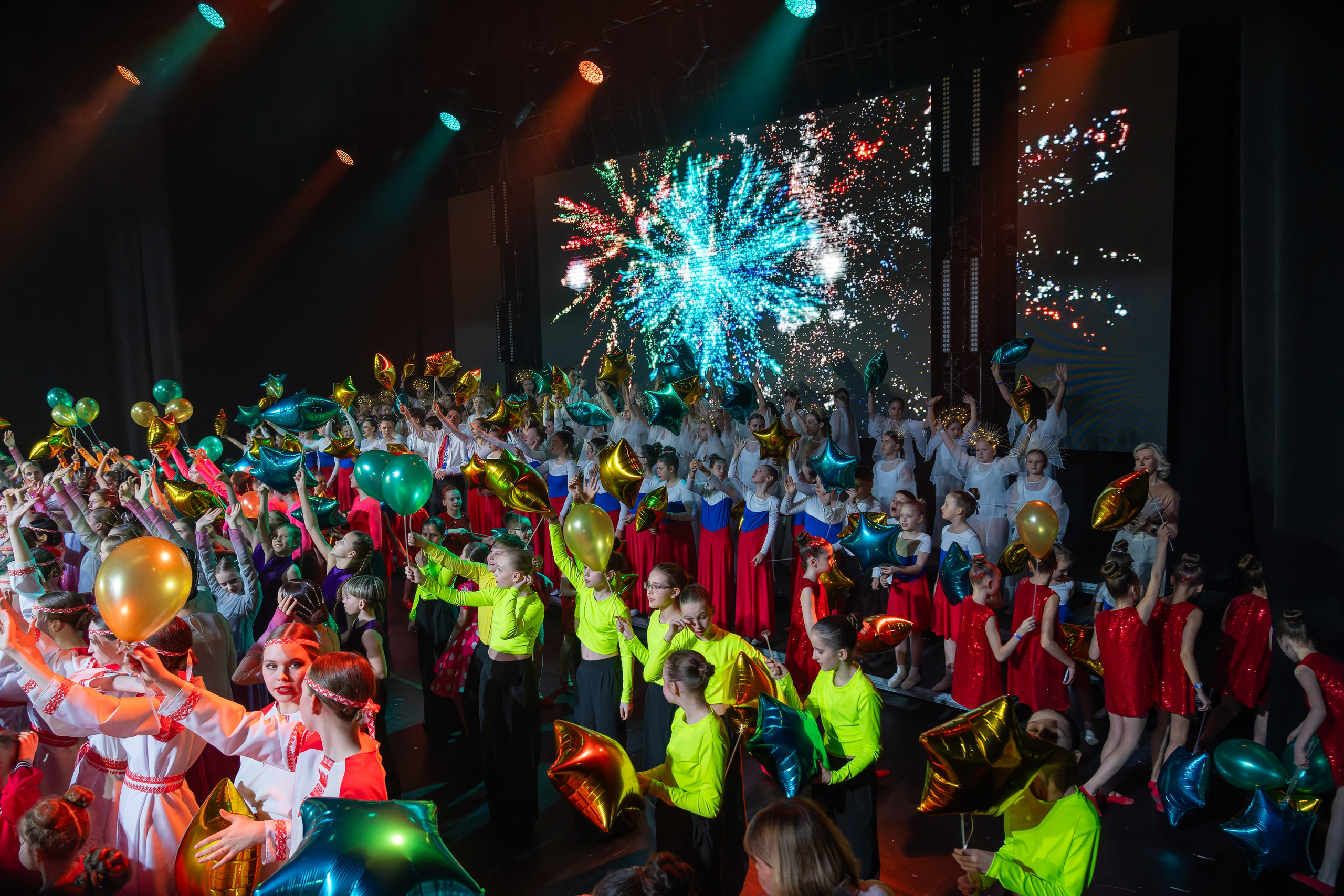 Гала-концерт «Фейерверк талантов» съёмка в концертном зале «Москва». «Студия DRONAVT`s» — видеосъёмка и фотография г. Москва