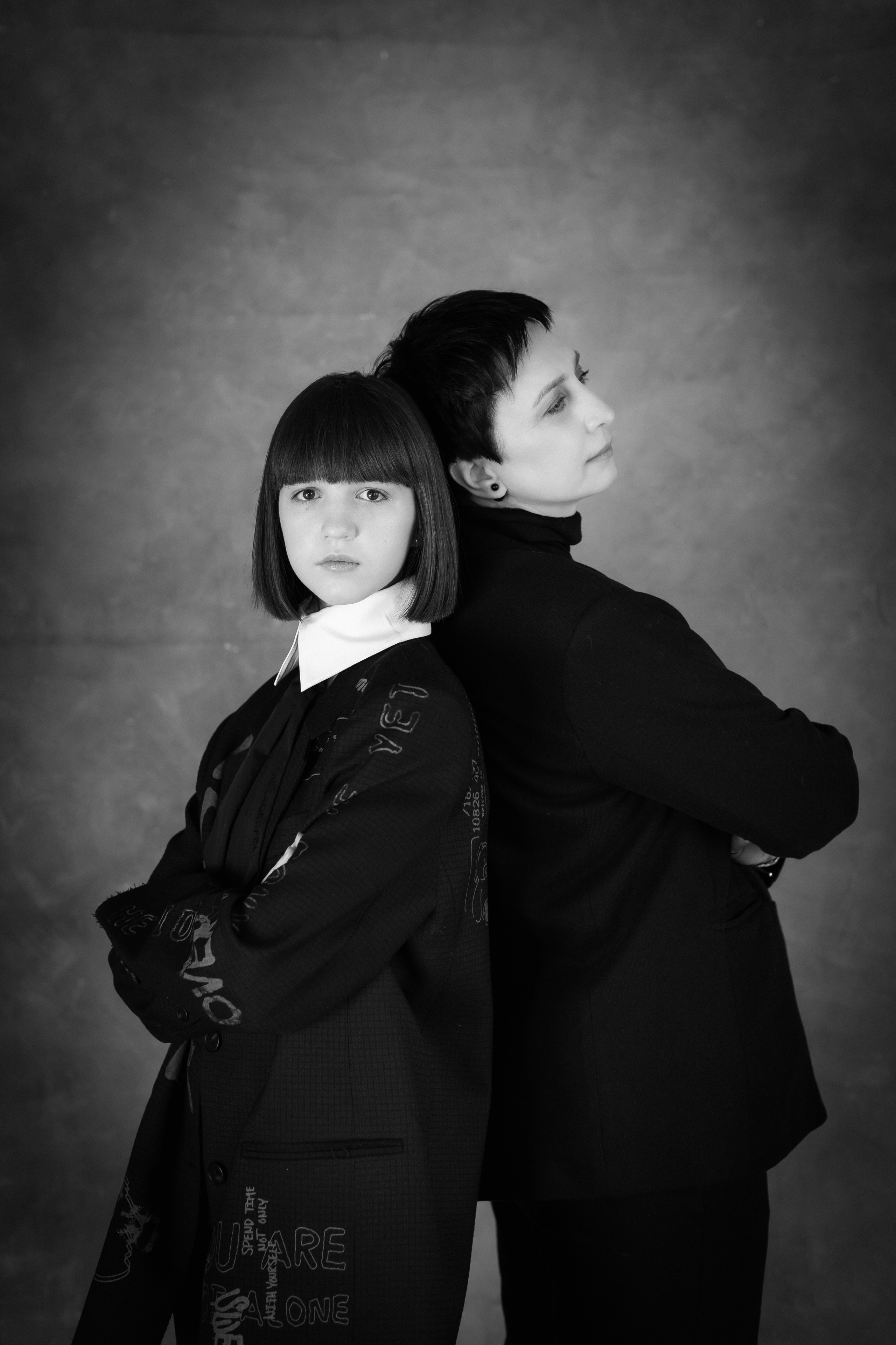 Николь и Залина. Портретный творческий фотограф в Москве Надя Дудник