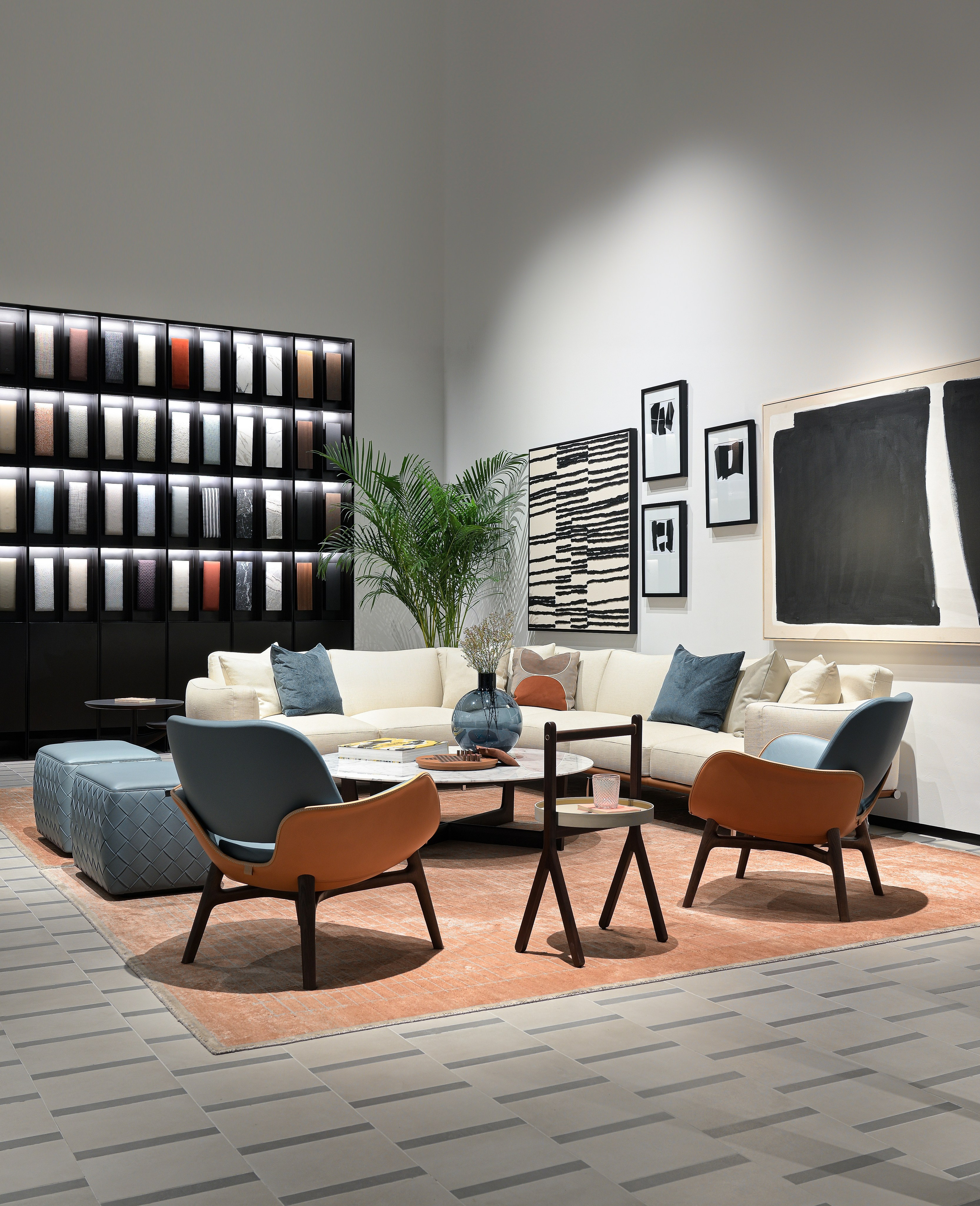 Poltrona Frau, MOE. Interior photographer in Dubai, Vitalii Grishkov