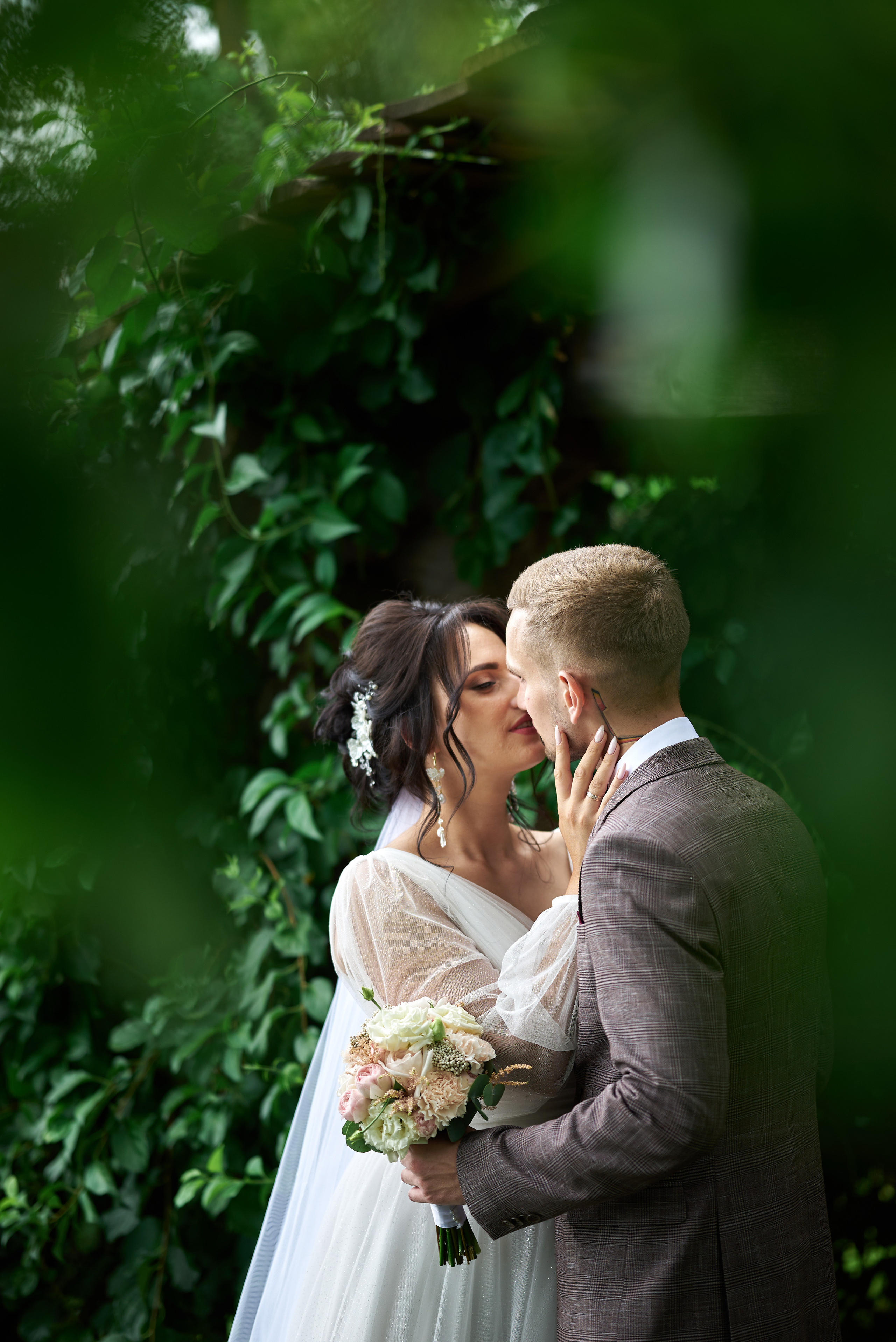 Фотограф Старый Оскол, фотограф Губкин, фотограф на свадьбу, семья. Профессиональный фотограф Старый Оскол, Губкин — свадьба, венчание, крещение, юбилей и день рождения