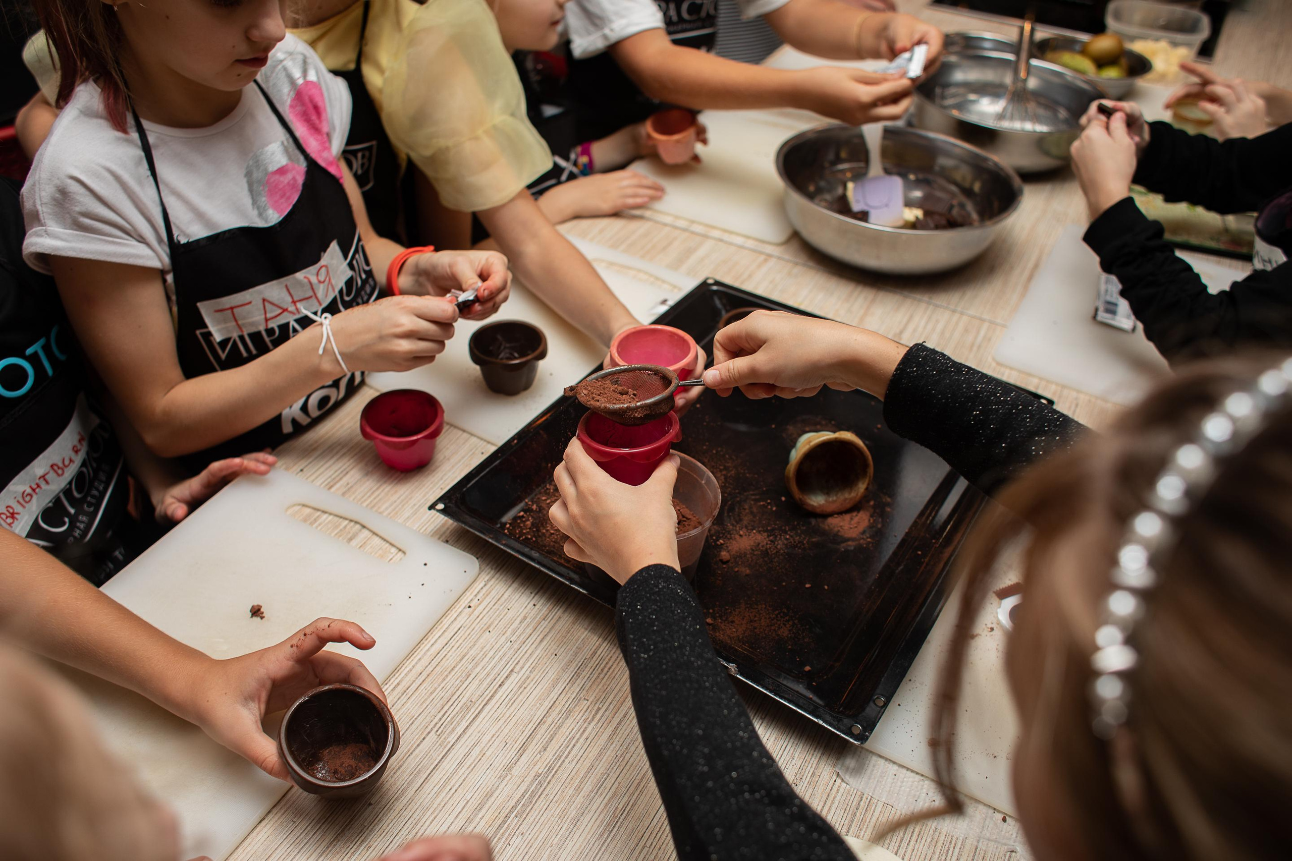 Кулинарная студия номер № 1. Семейный фотограф в Санкт-Петербурге Ева Маркова