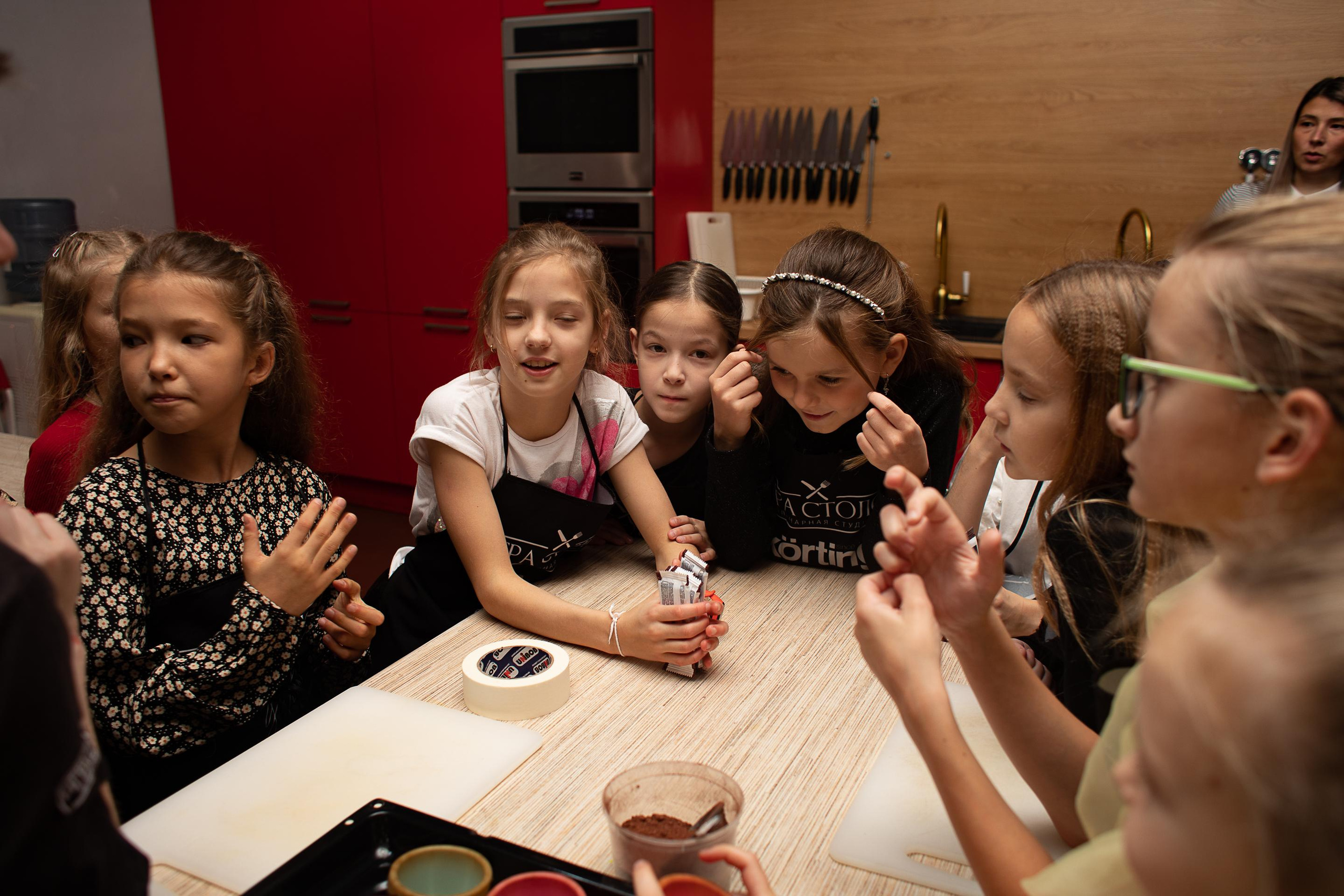 Кулинарная студия номер № 1. Семейный фотограф в Санкт-Петербурге Ева Маркова