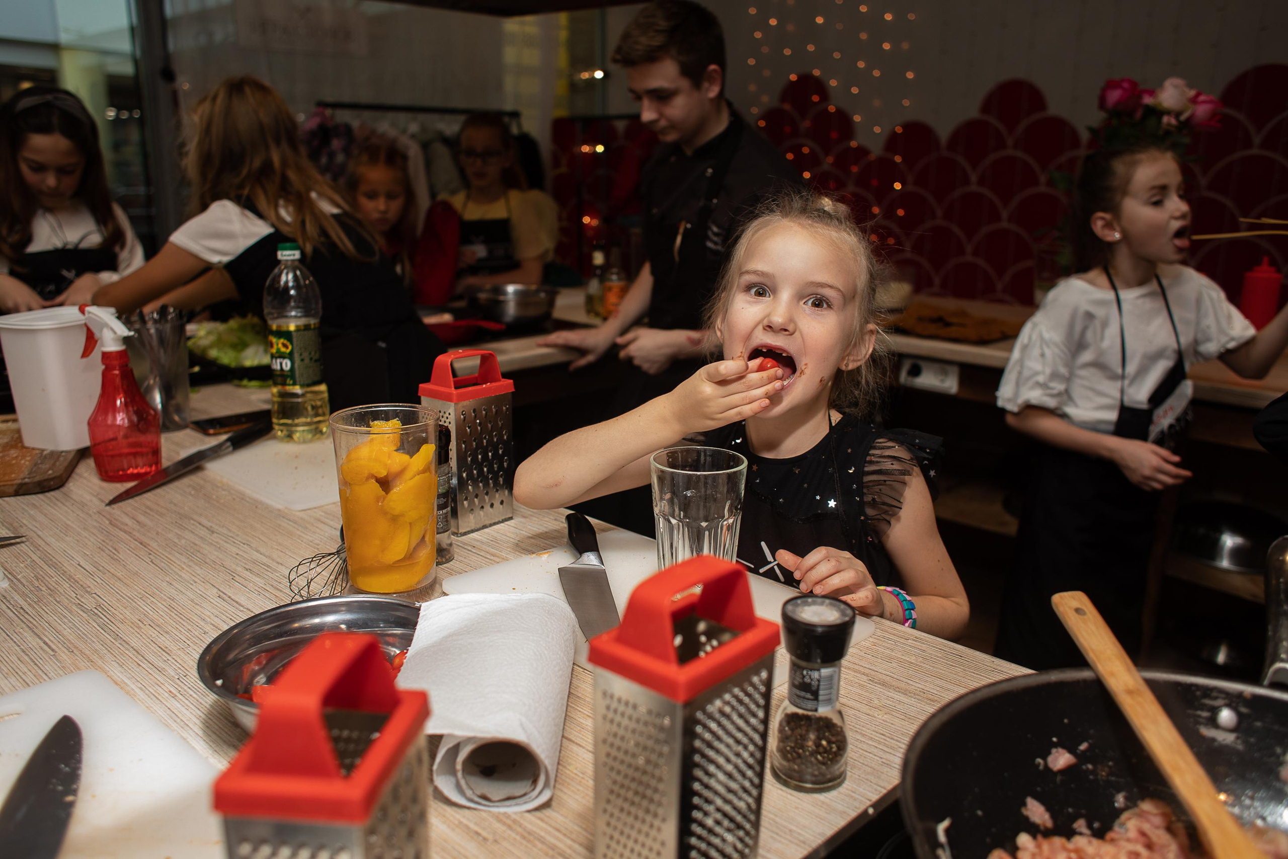 Кулинарная студия номер № 1. Семейный фотограф в Санкт-Петербурге Ева Маркова