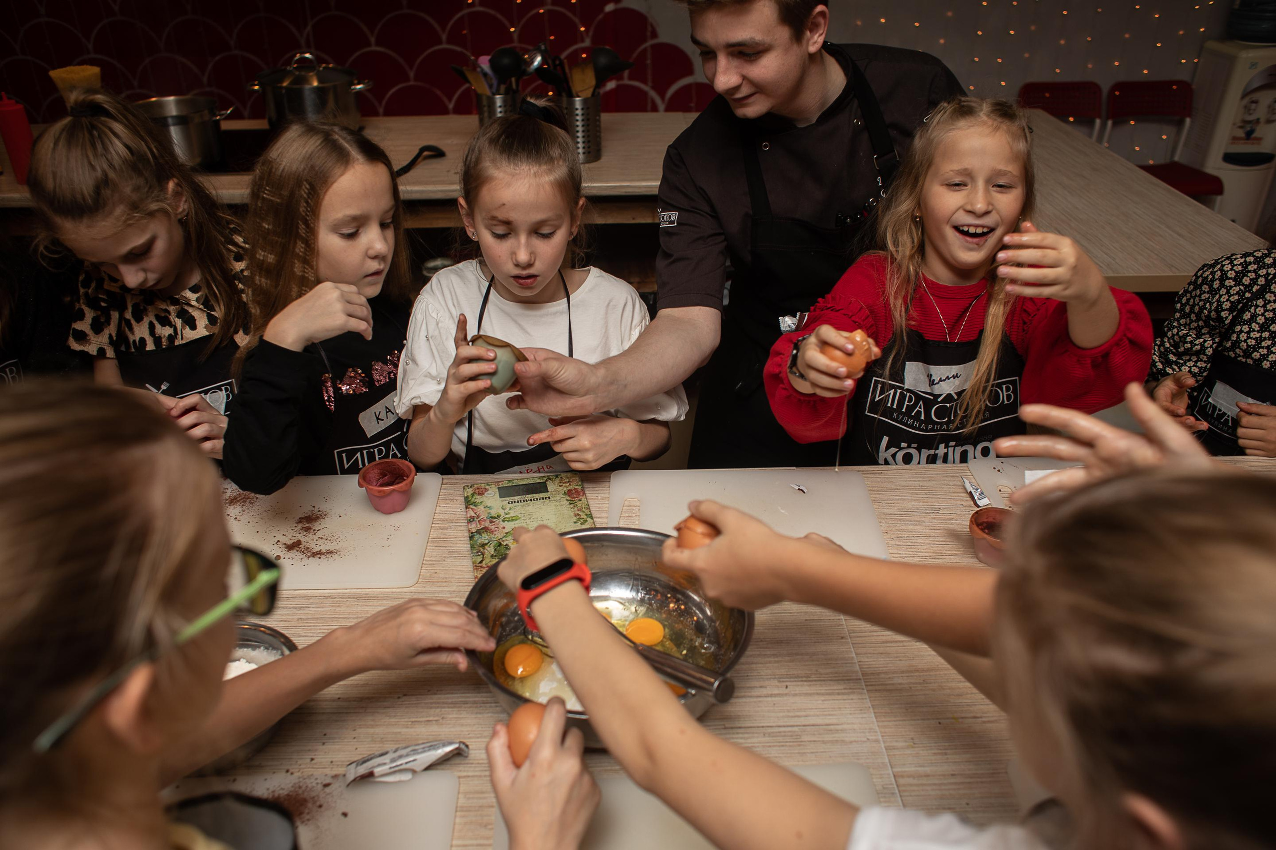 Кулинарная студия номер № 1. Семейный фотограф в Санкт-Петербурге Ева Маркова
