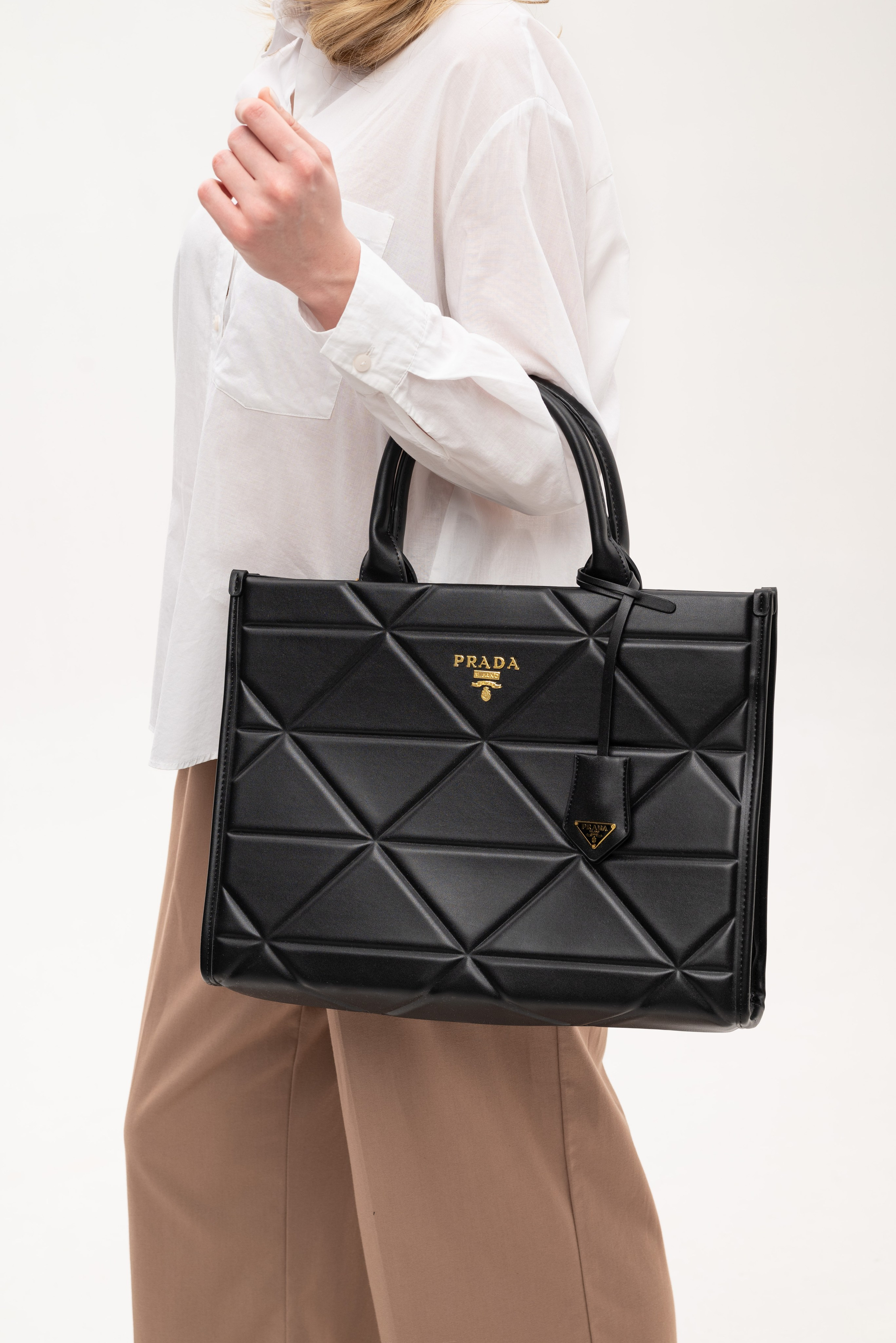 Сумки. Предметный фотограф, фото для маркетплейсов Пятигорск, КМВ