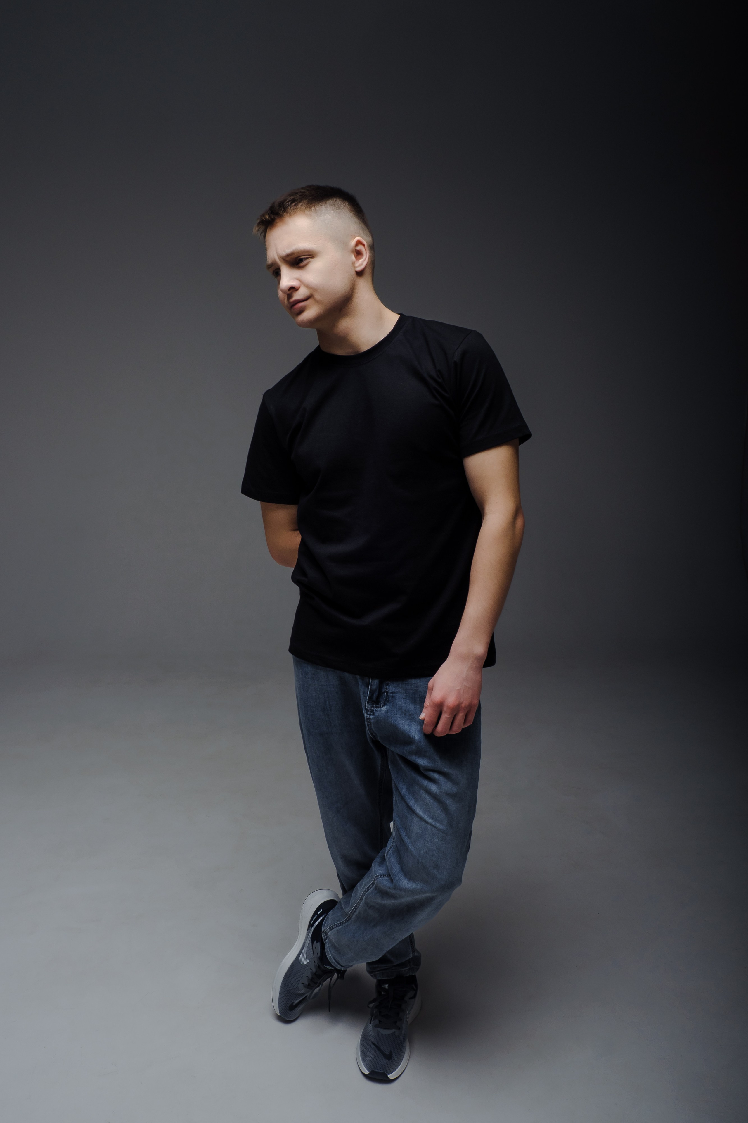 Алексей. Mike Dovetail | Портретный и репортажный фотограф