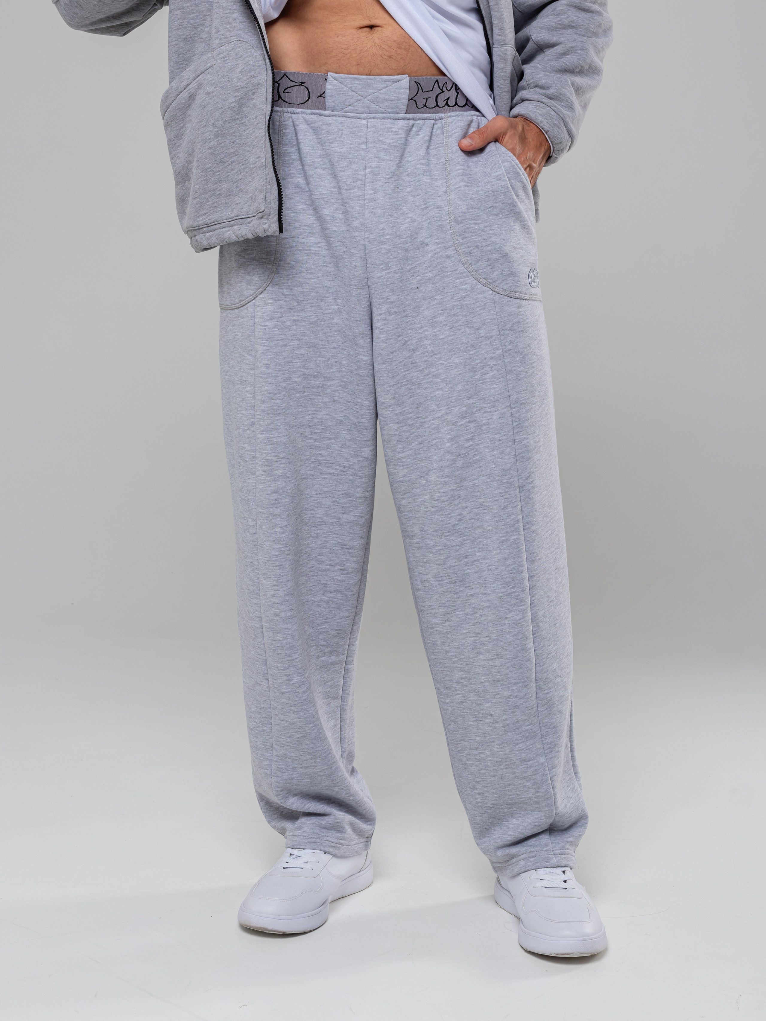 Худи и штаны. Фотограф в Краснодаре Арина Кудряшова