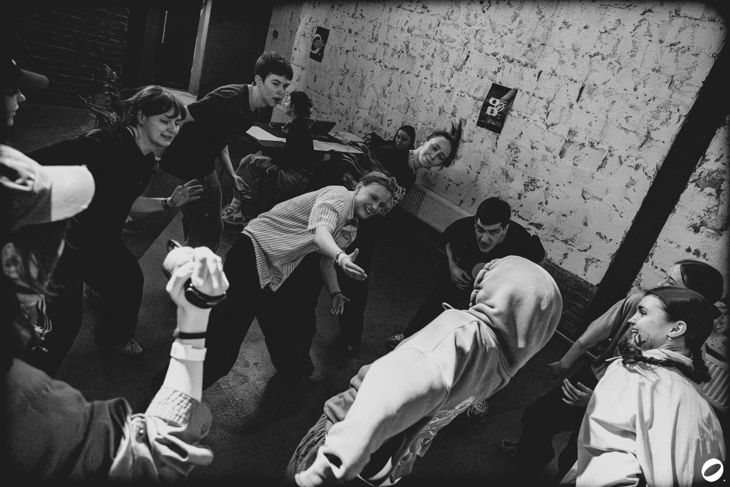 ODD.CLUB 04/04 (@youlovebu). Соня бу тебя сфоткала