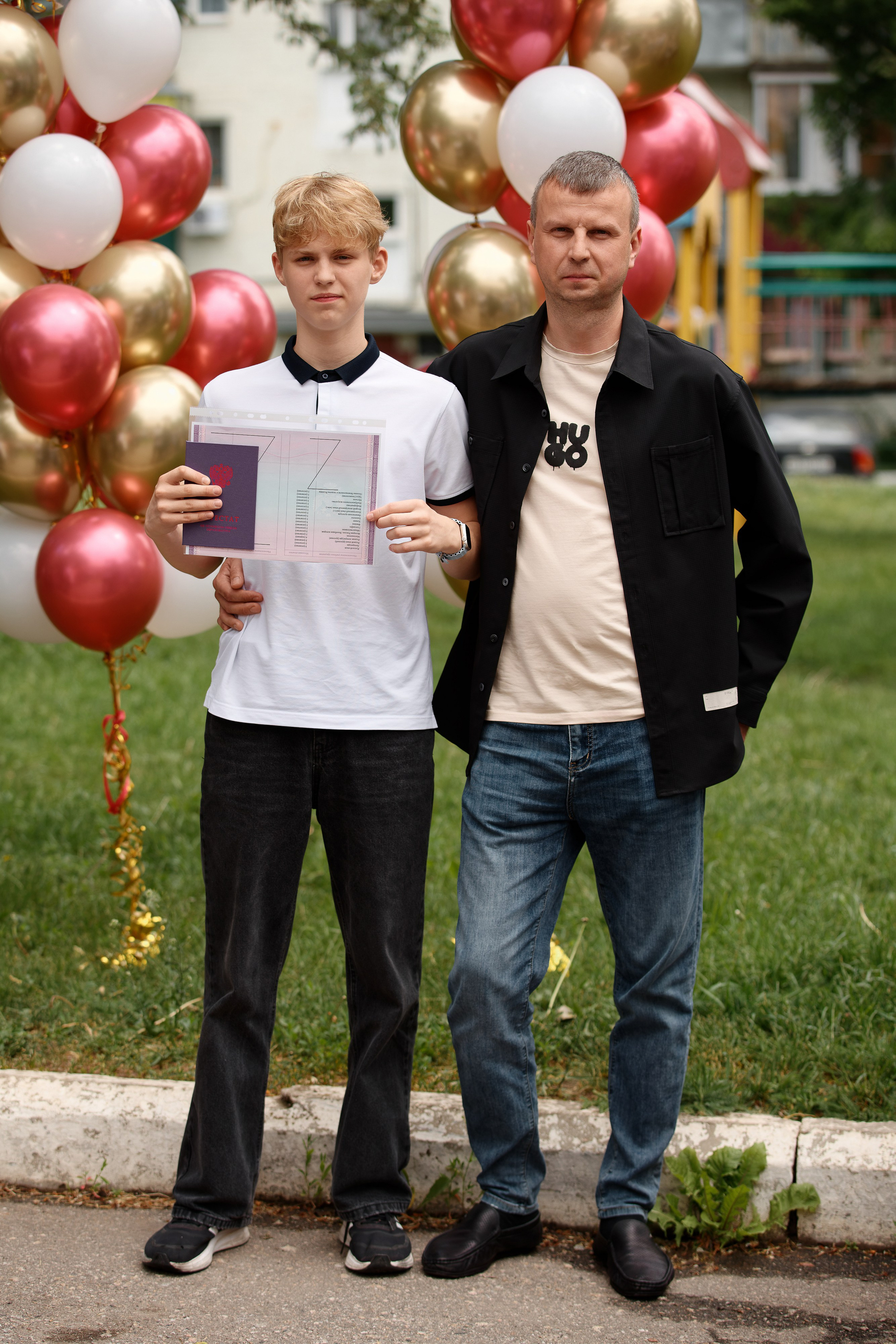 Вручение аттестатов Школа № 57. Семейный фотограф — Макс Белогрудов