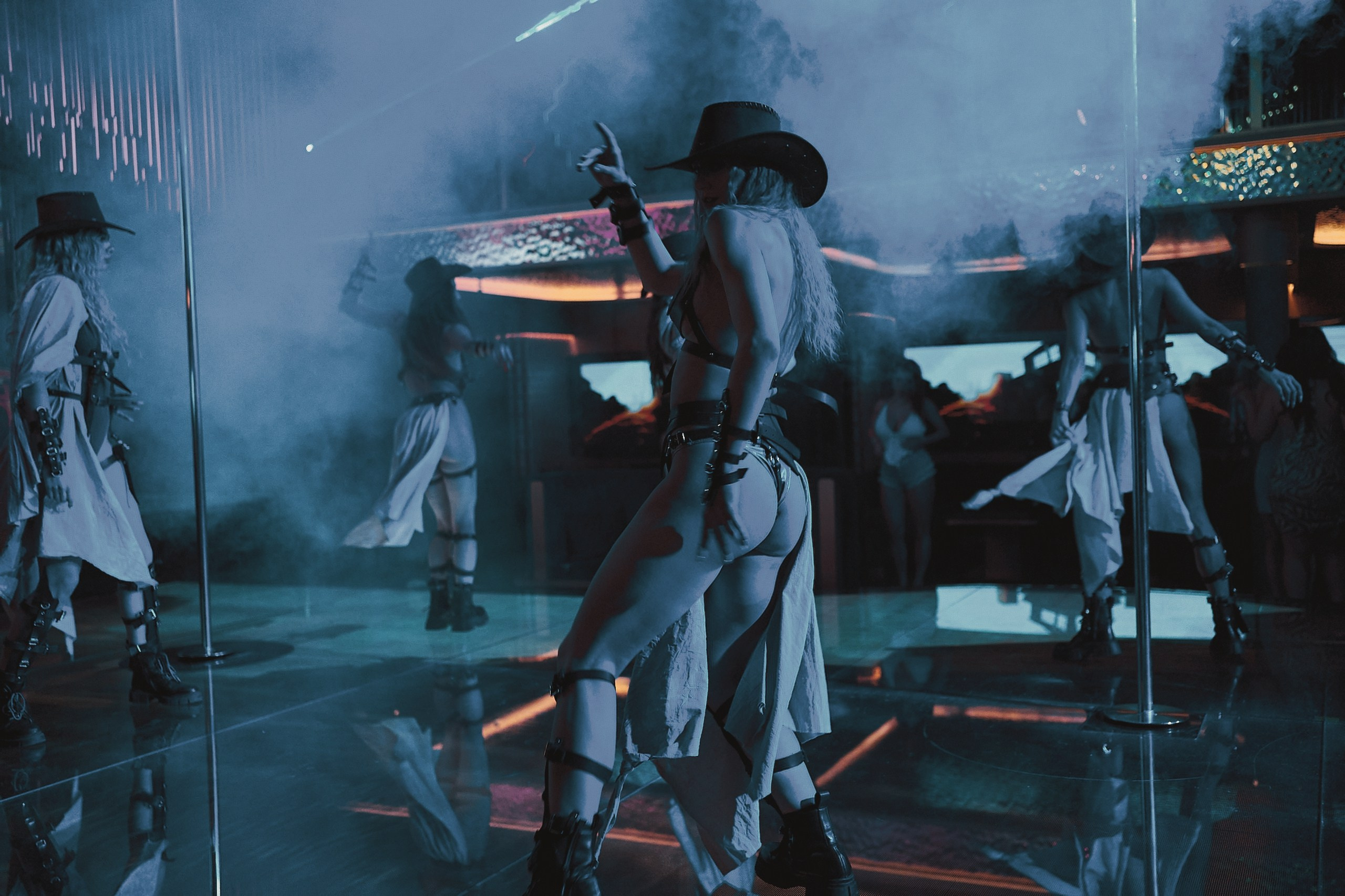 HEFNER MOSCOW CLUB. Фотограф и Видеограф в Москве. Олег Корушев