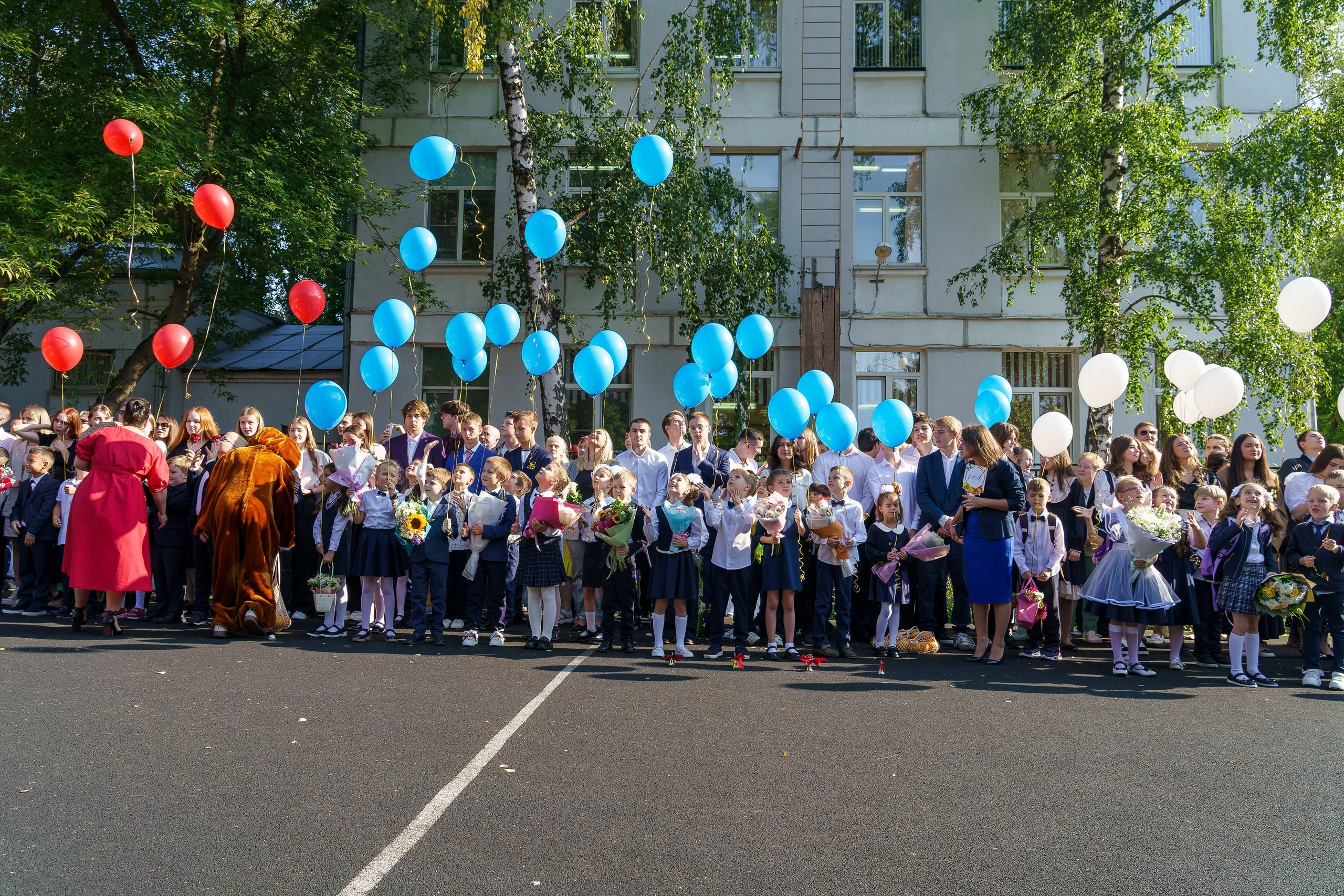 Фотосъёмка 1 сентября, последний звонок, выпускной. «Студия DRONAVT`s» — видеосъёмка и фотография г. Москва