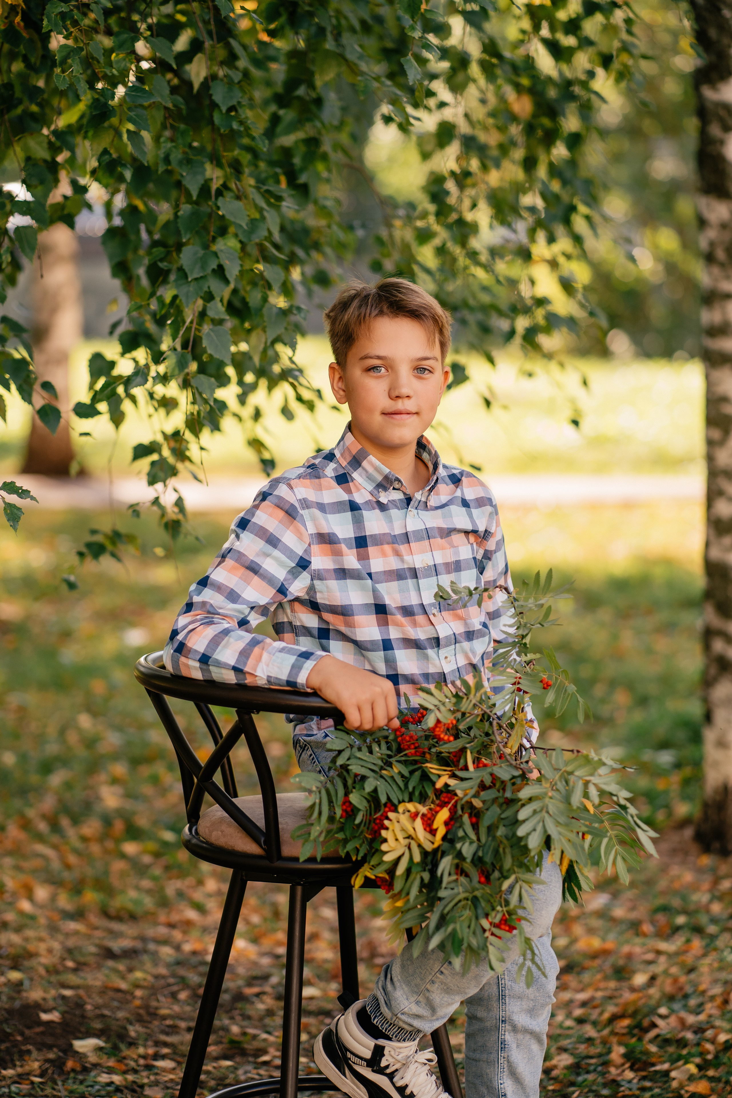 Осенняя фотосессия для школьников. Выпускные альбомы в городе Кирове. Фотограф Екатерина Невская