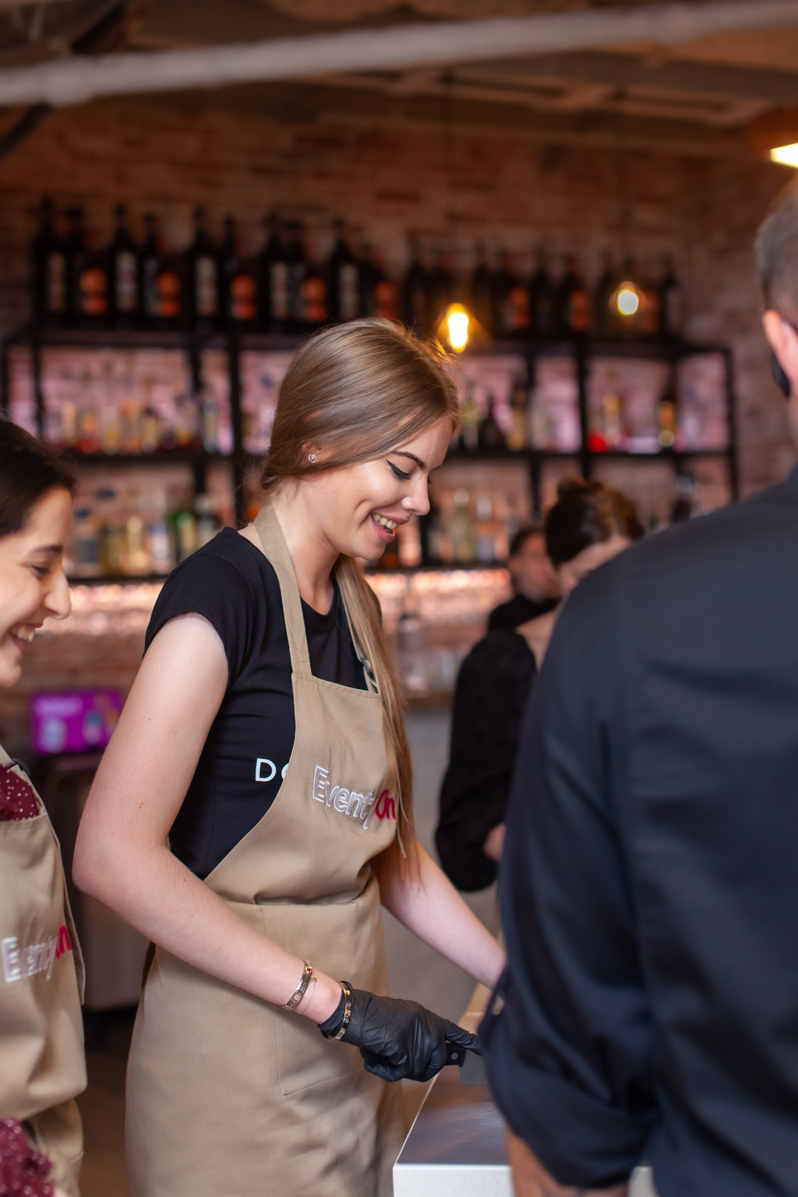 SimoDent — корпоратив. Двойняшки-фотографы Анна и Анастасия в Санкт-Петербурге