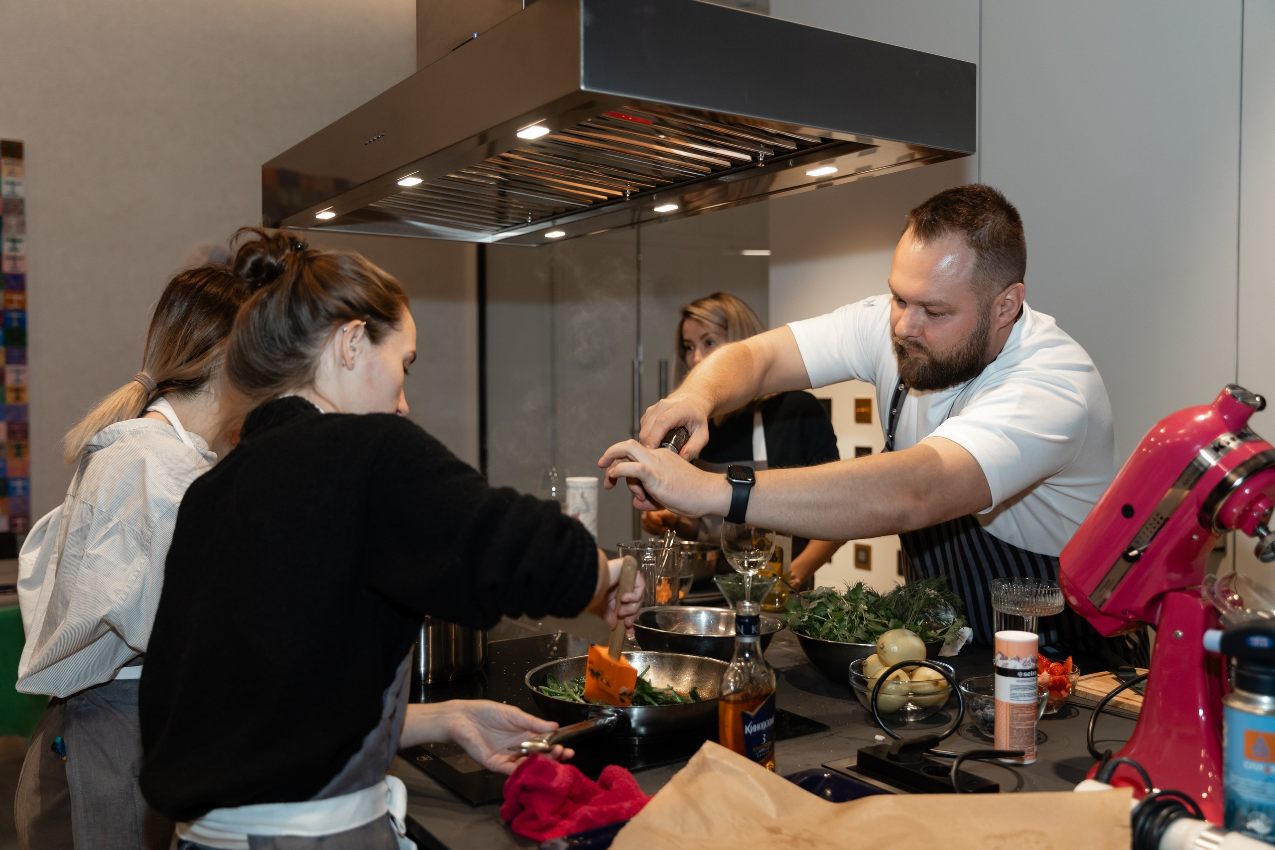 Кулинарный мастер-класс (Point of Experience). Татьяна Чернышова свадебный фотограф Москва