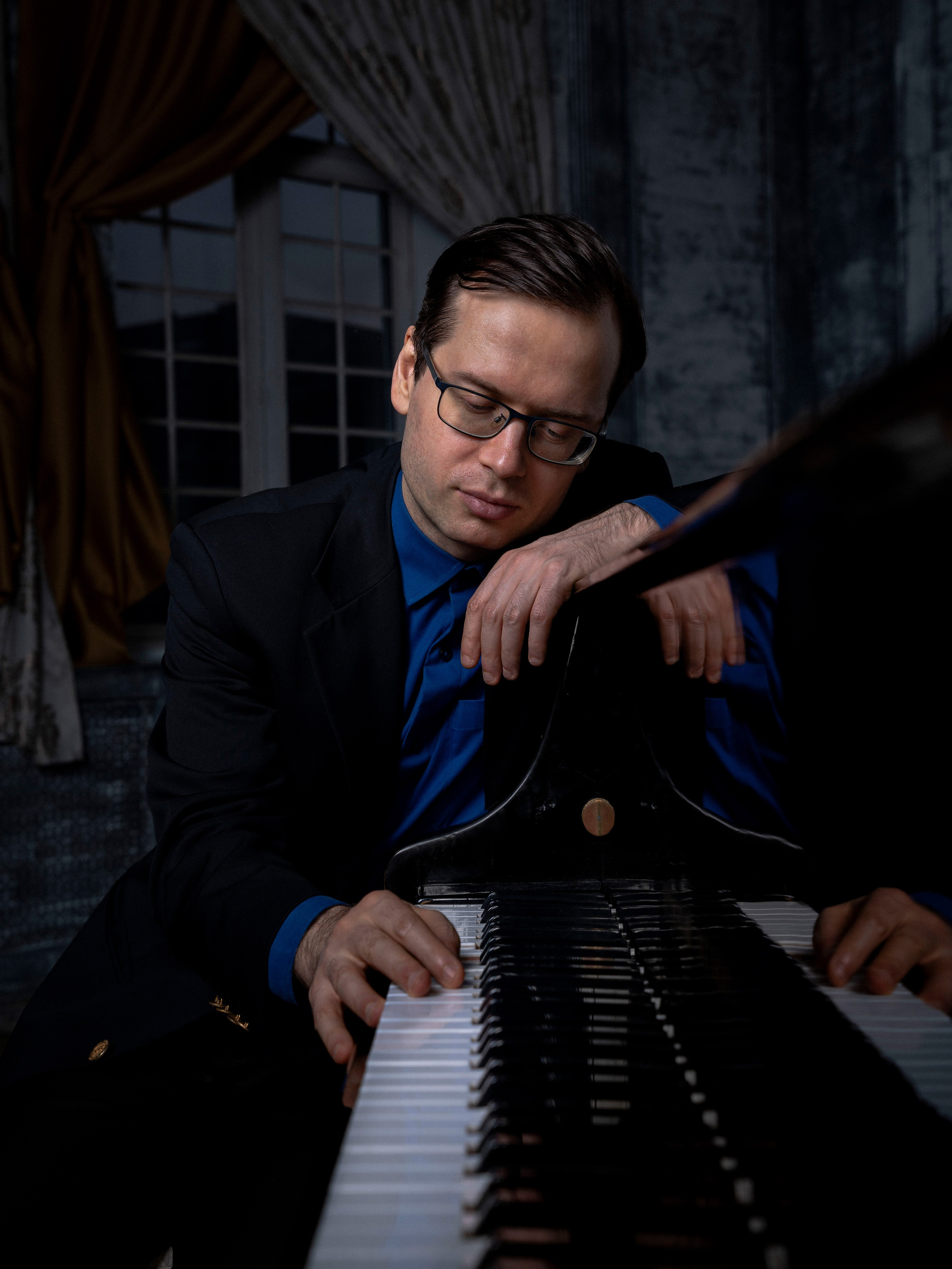 Maestro. Портретный фотограф Москва Белогорцев Сергей