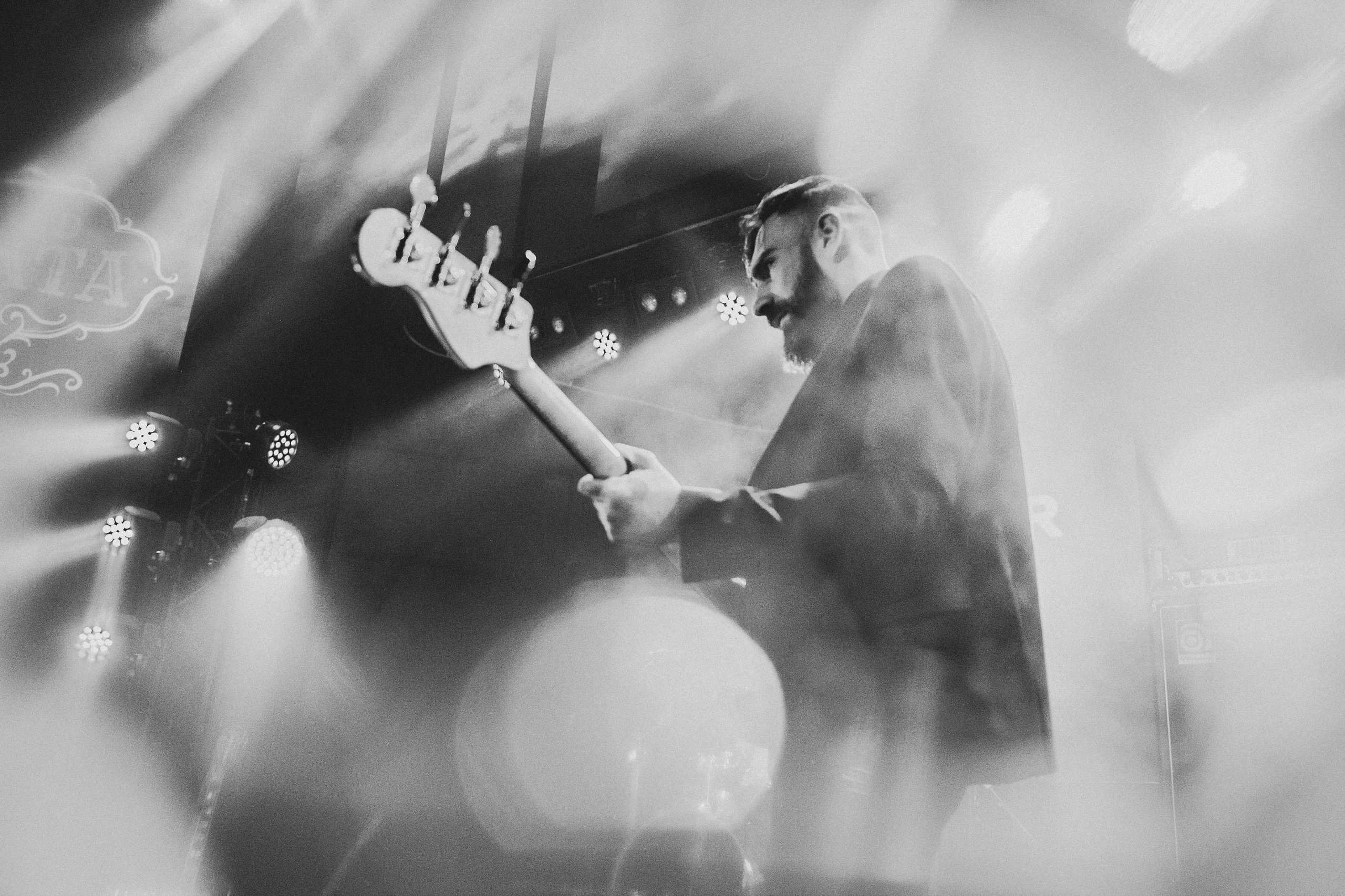 КОМНАТА 60. Фотограф для музыкантов, фотограф на концерт, концертный фотограф, съемка концерта, бэкстейдж фотограф