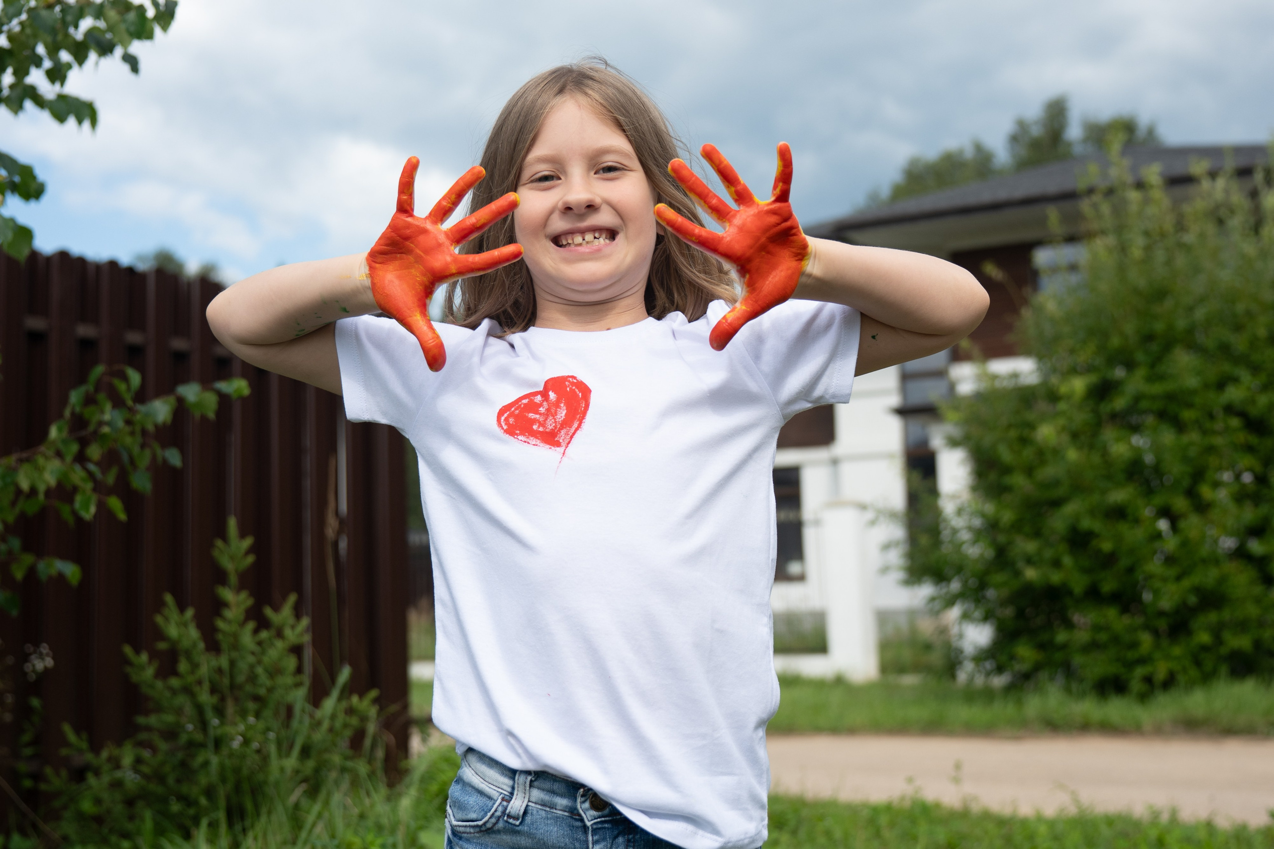 Детская фотосессия на природе с красками