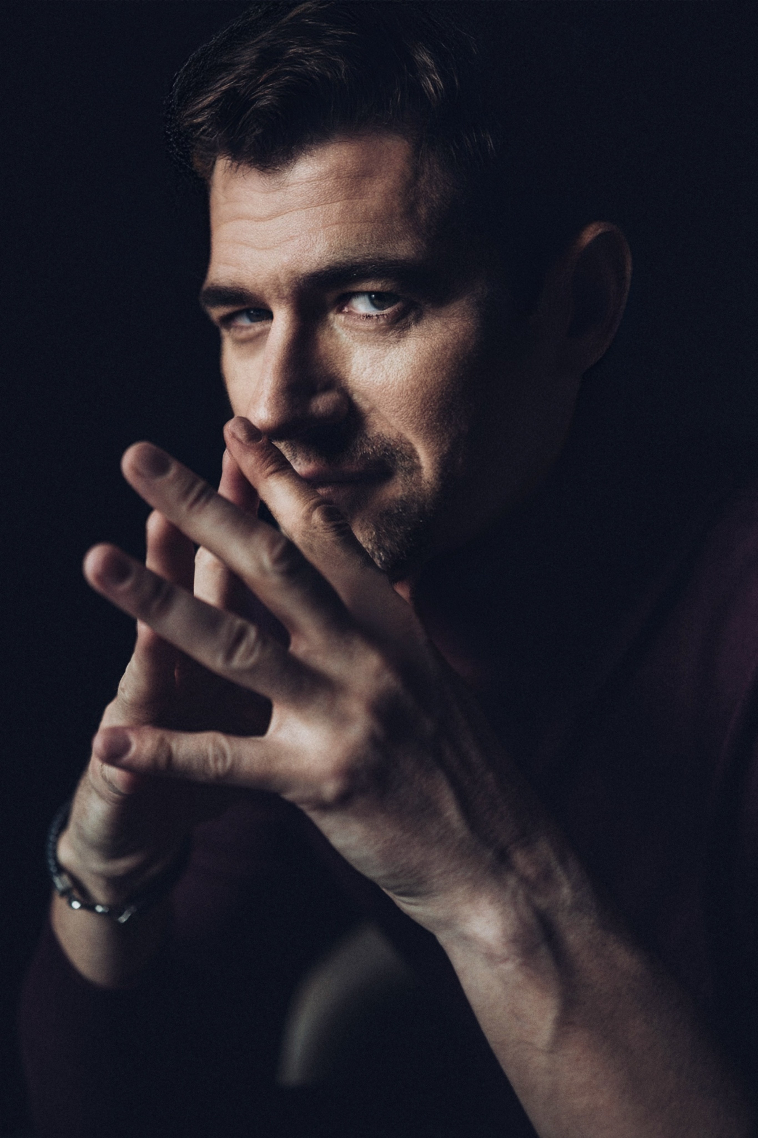 Мужской фотопортрет, фотосессия в Новосибирске. Портретный фотограф в Новосибирске