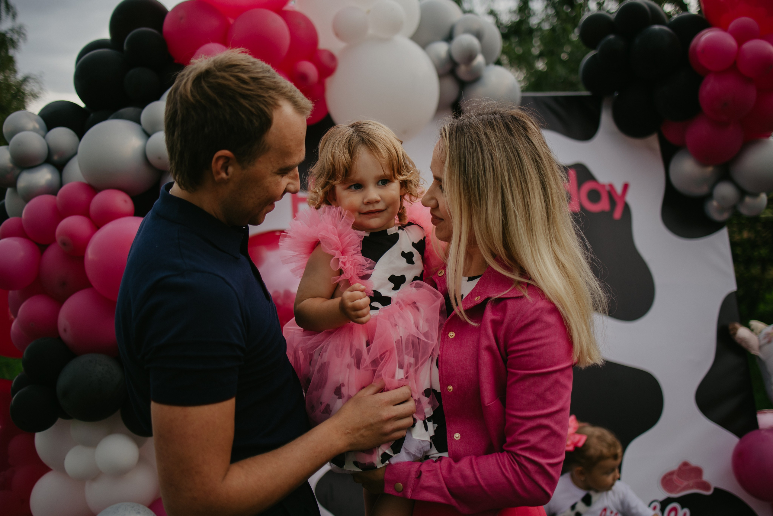 Лера 2 годика. Репортажный и портретный фотограф в Санктпетербурге. Видиосъемка мероприятий в Санкт-Петербурге