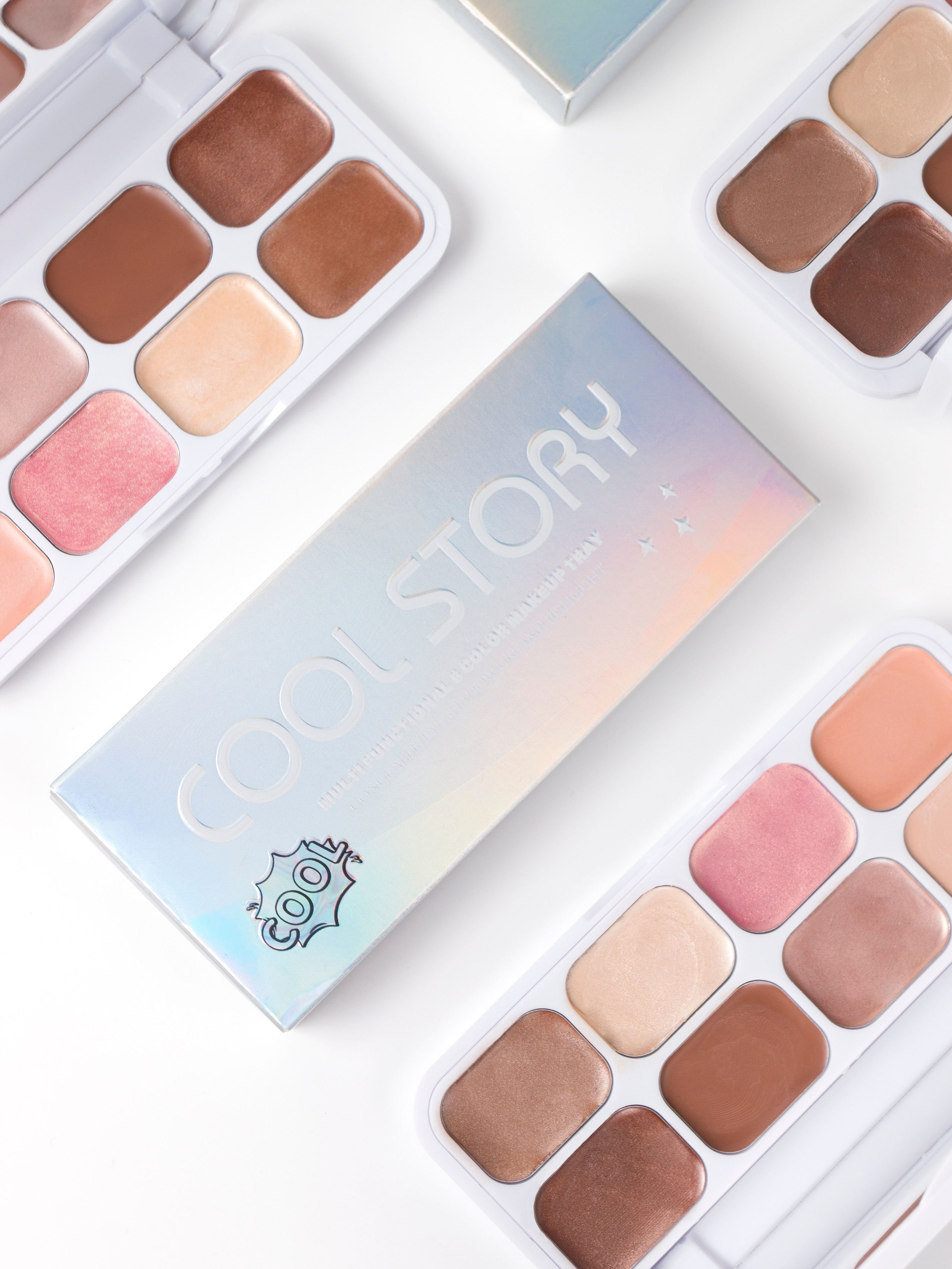 Палетка COOL STORY. Фотограф Злата Спицына