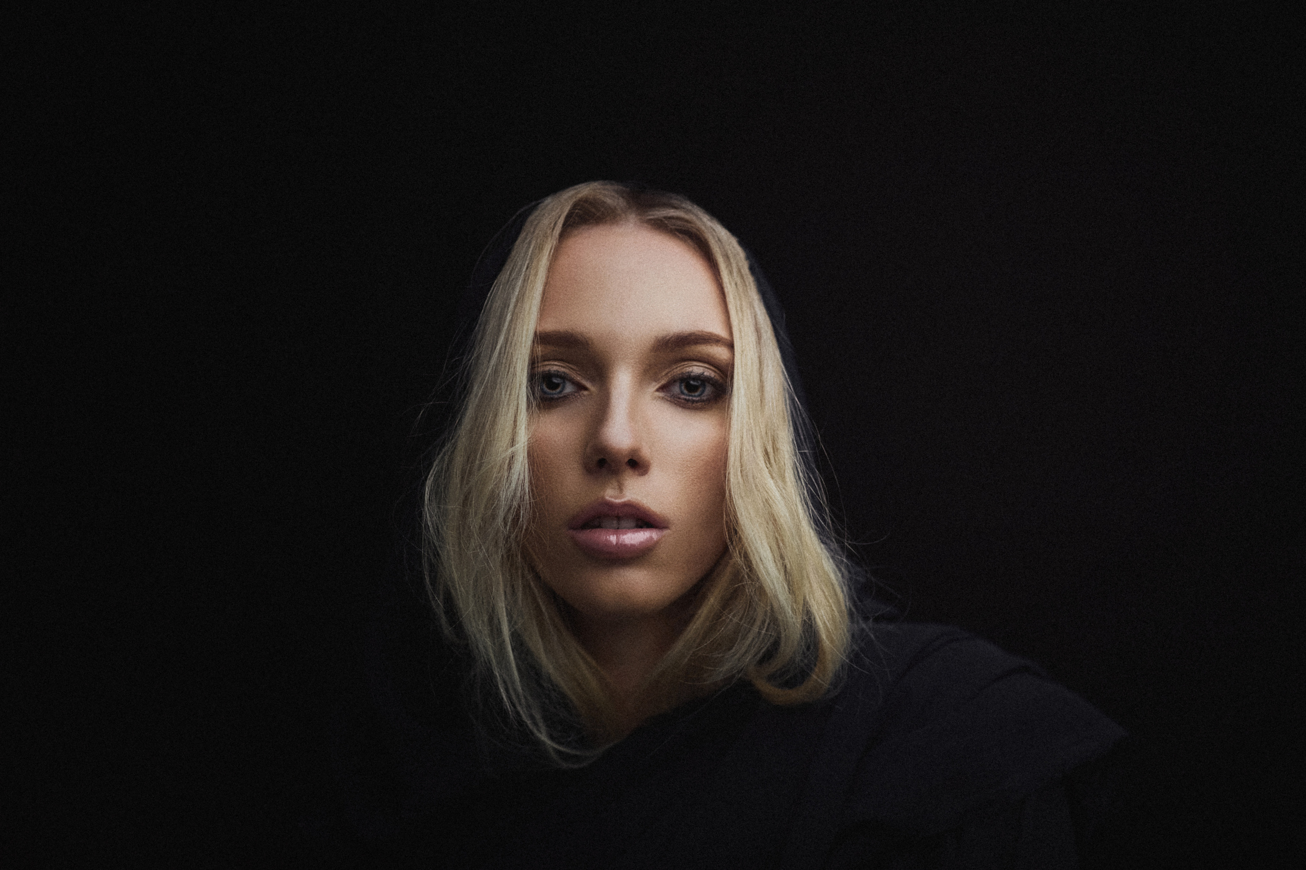 photographer Pavel Mylnikov 