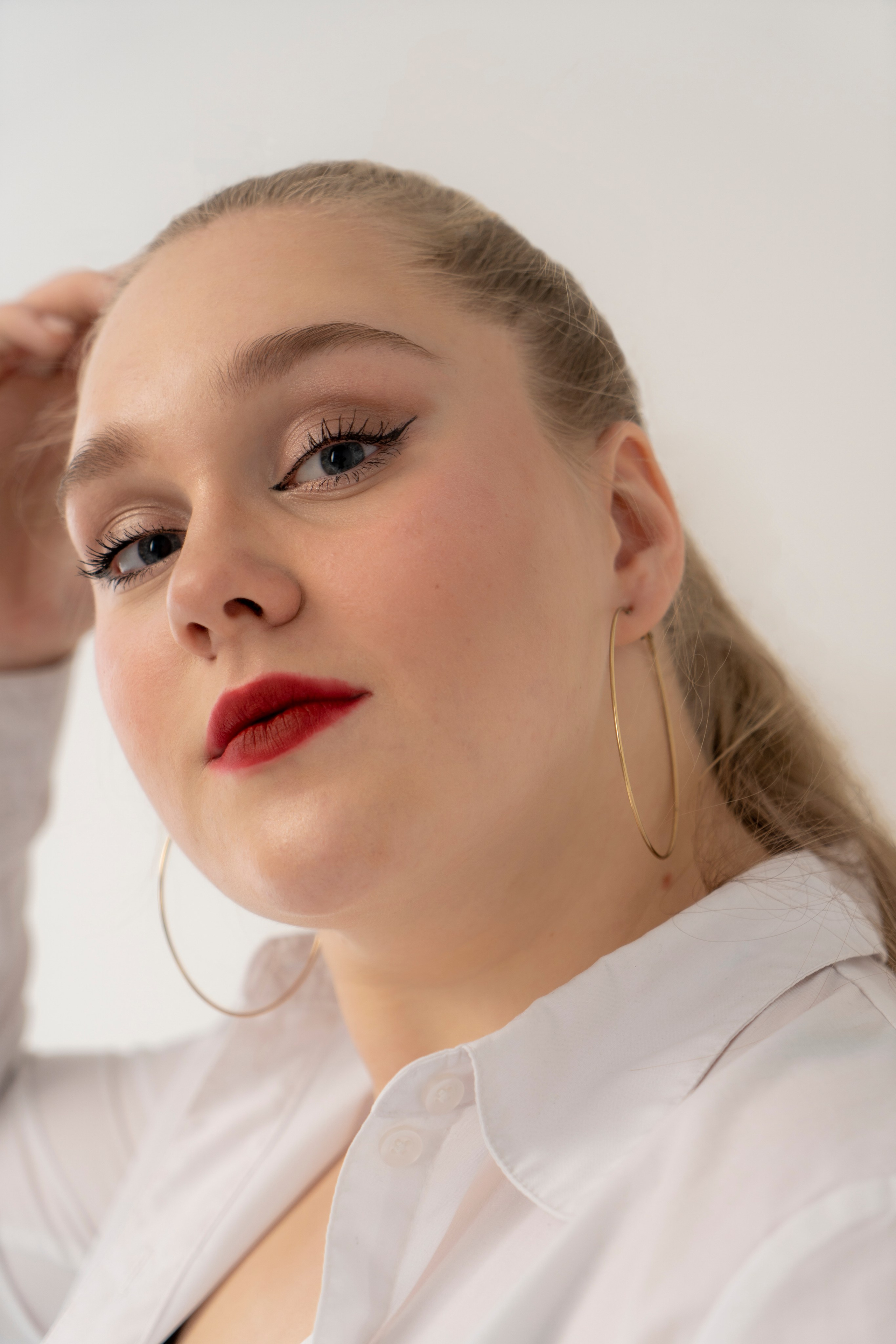 Таня. Портрет. Циклорама. Главная