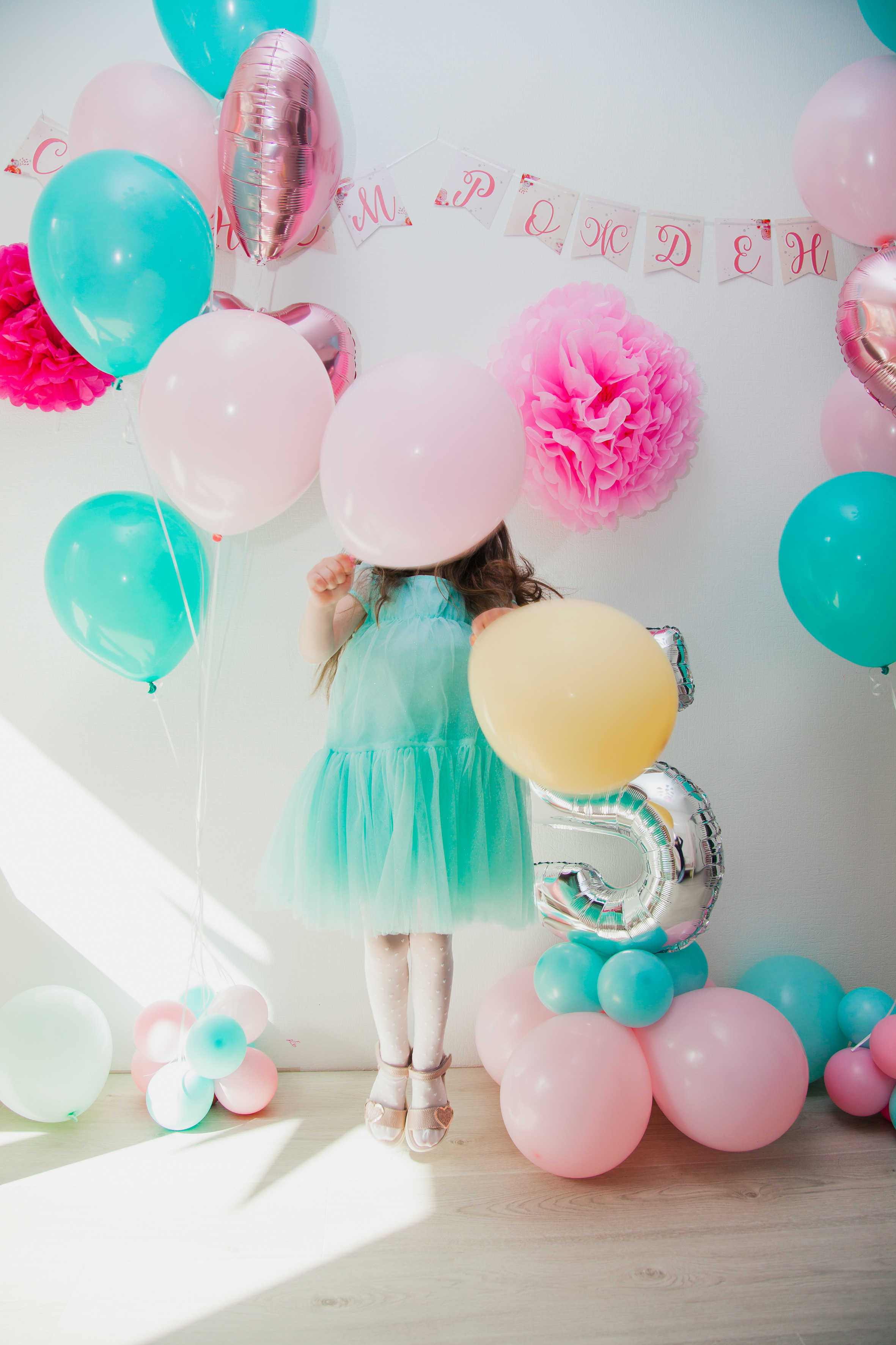 Вике 5 лет. Домашняя фотосессия. Семейный и детский фотограф