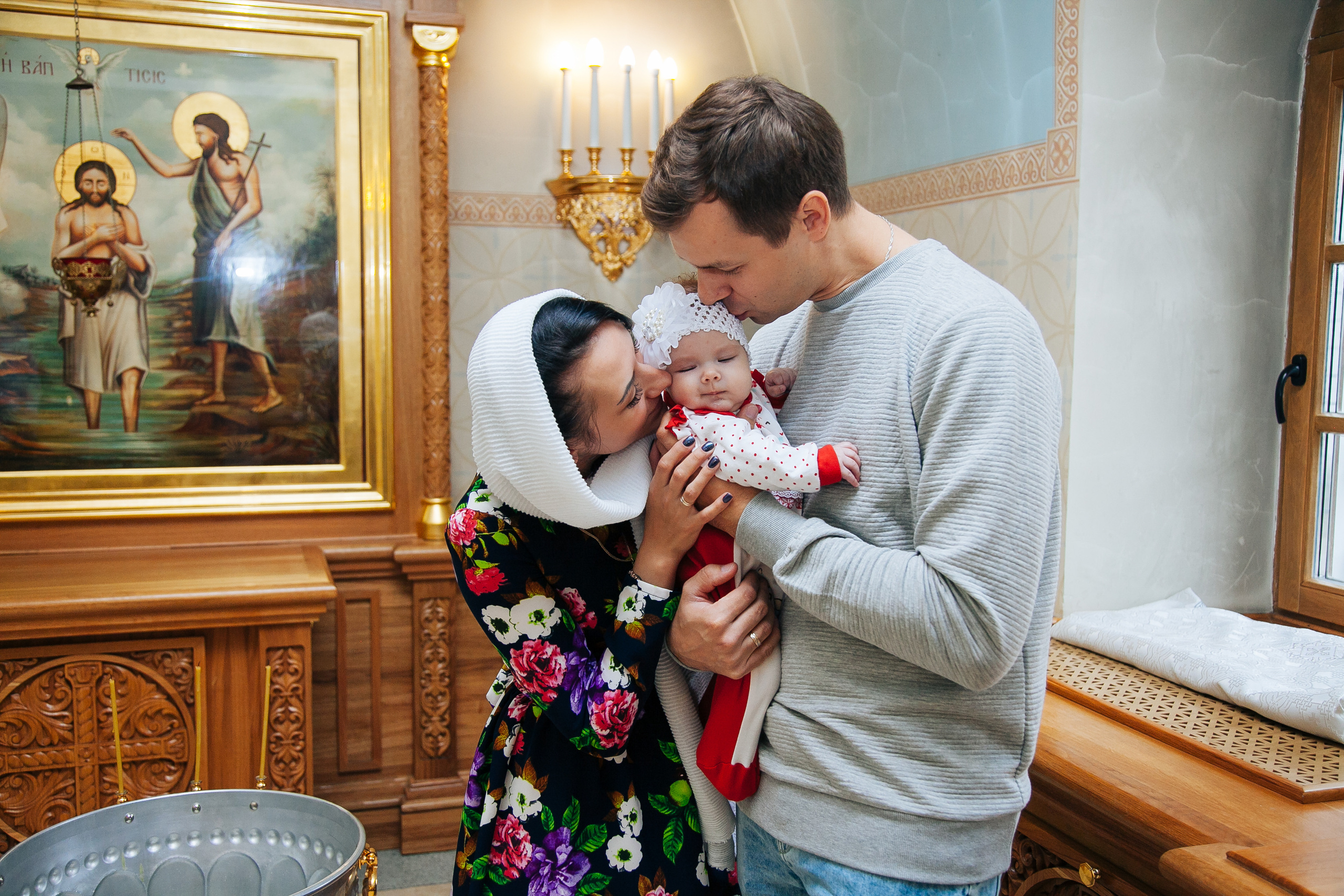 Крещение Веры. Семейный и детский фотограф