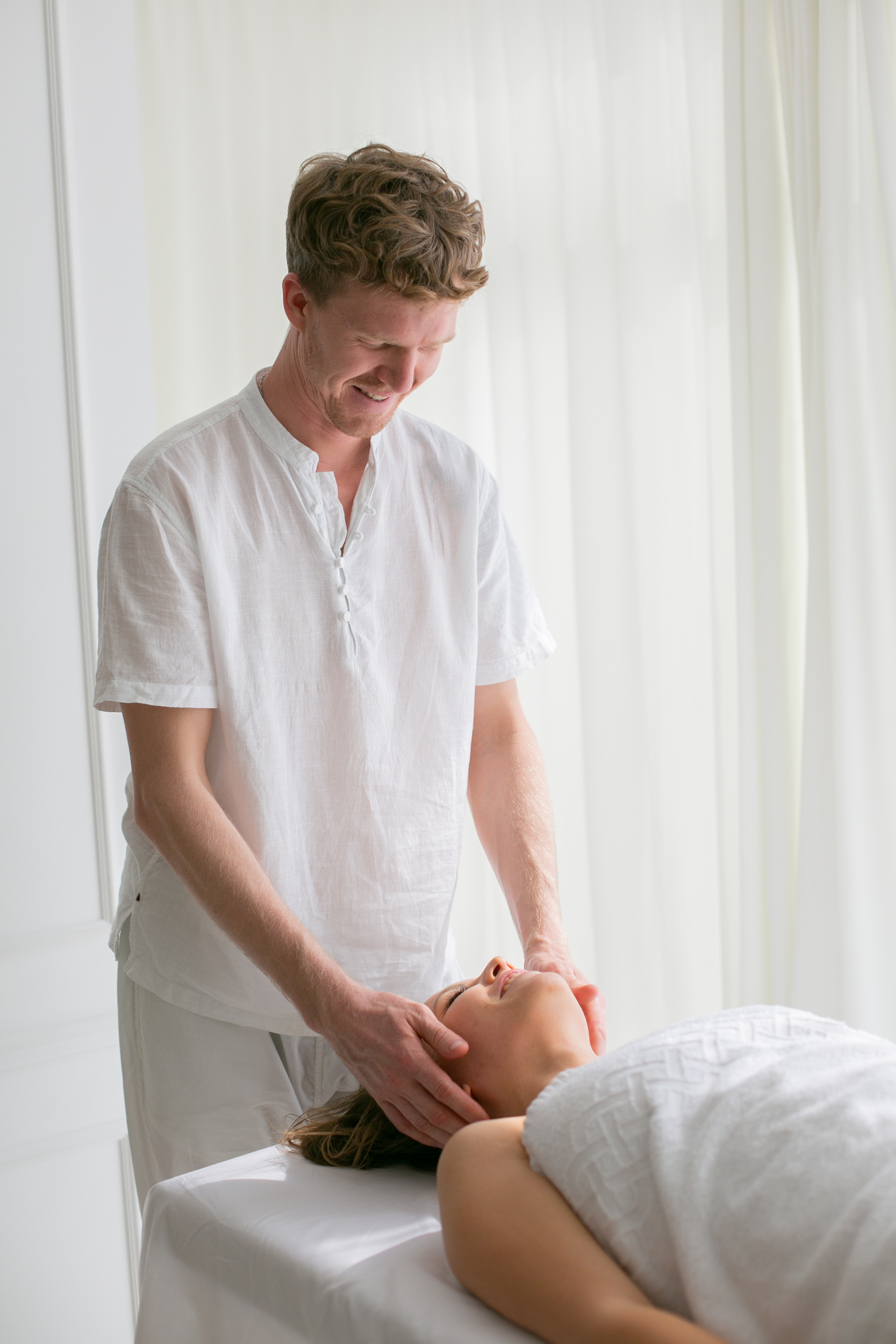 Контент фотосессия для массажиста. Семейный и детский фотограф