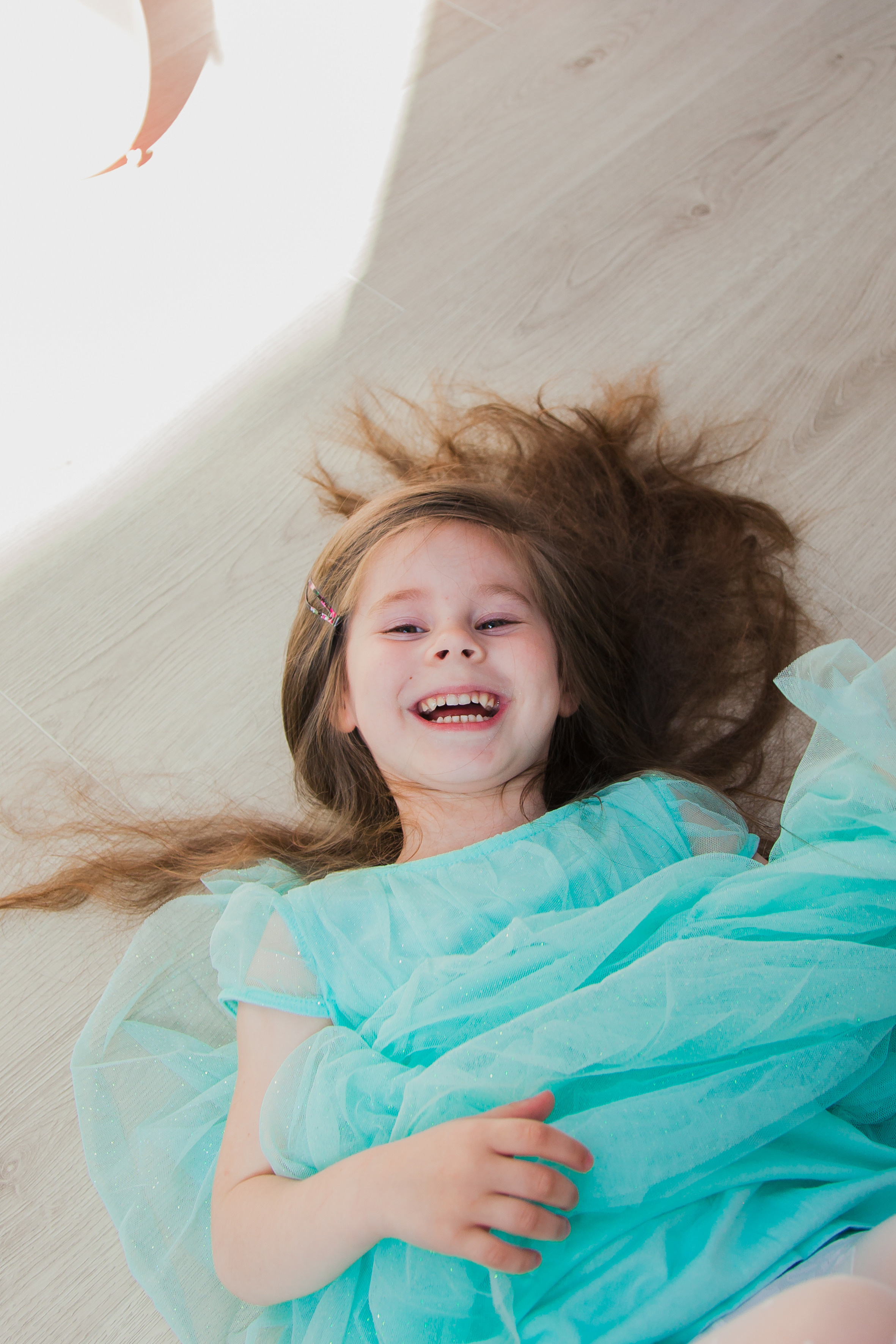 Вике 5 лет. Домашняя фотосессия. Семейный и детский фотограф