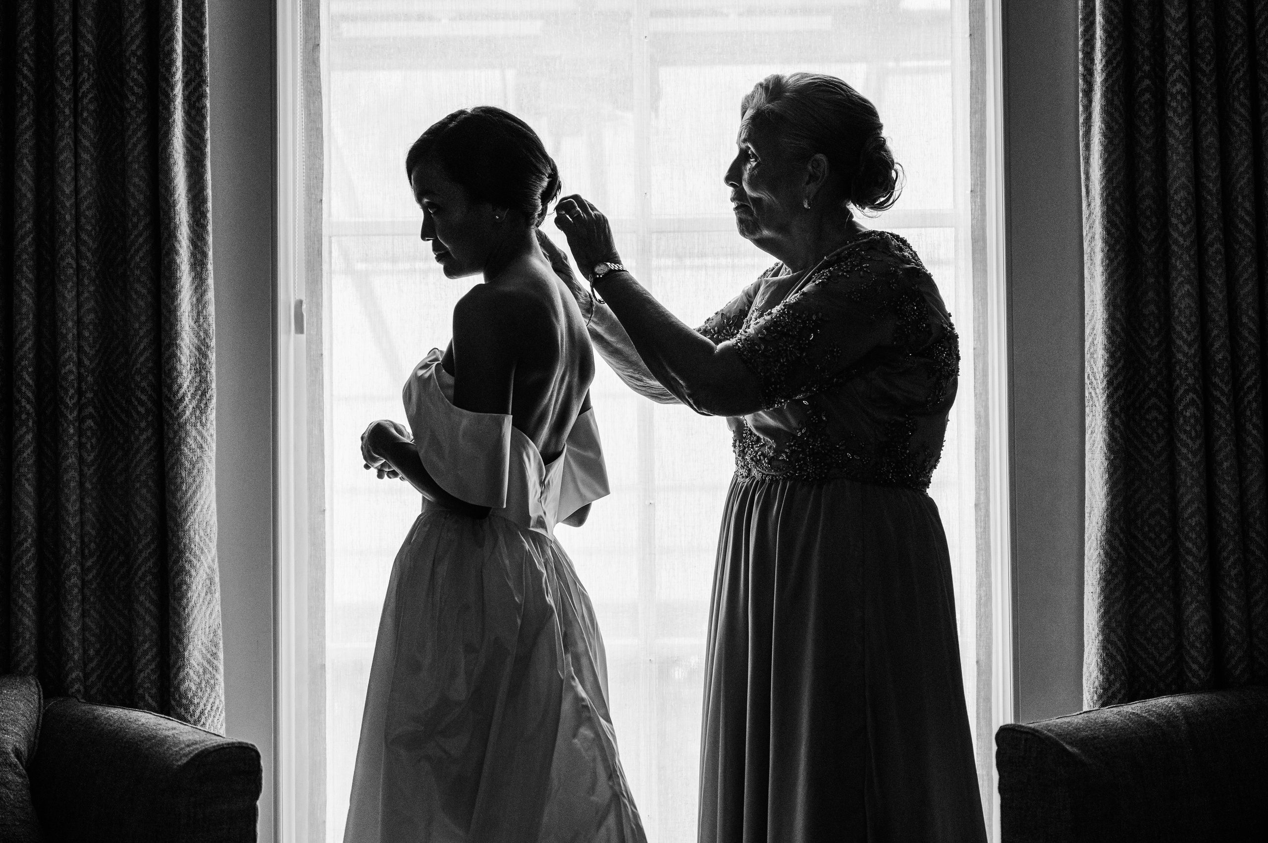 …Whimsical love. Golden Moments Editing — We do Wedding’s Retouch and Video Editing